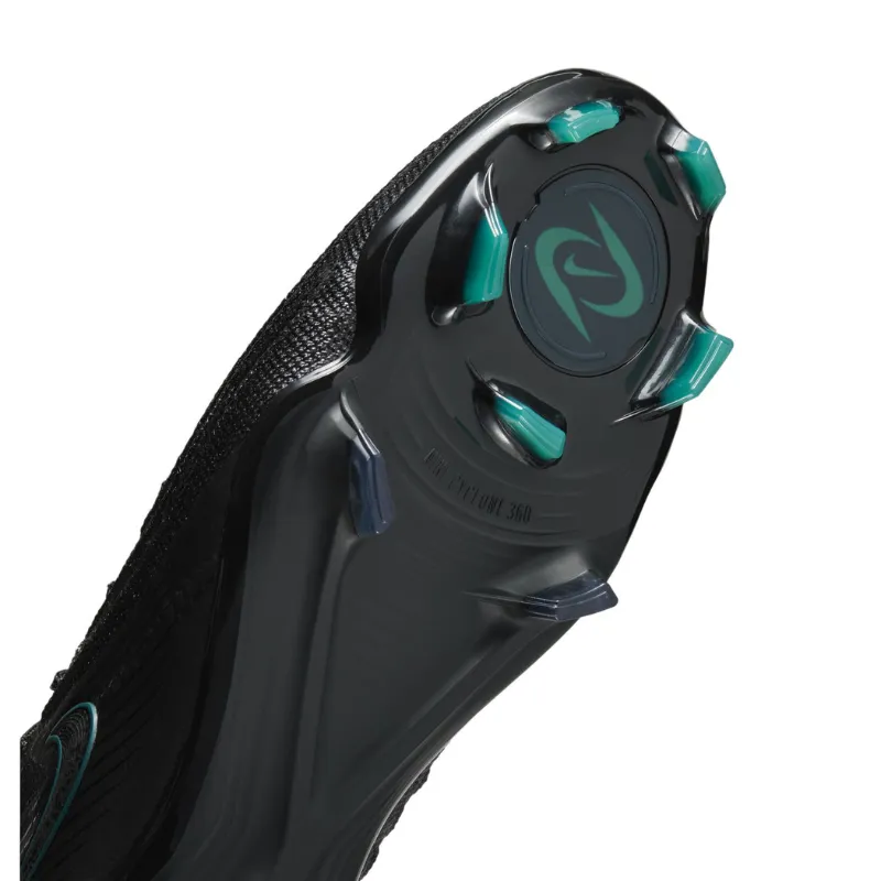 Nike Phantom Luna II Firm Ground Cleats