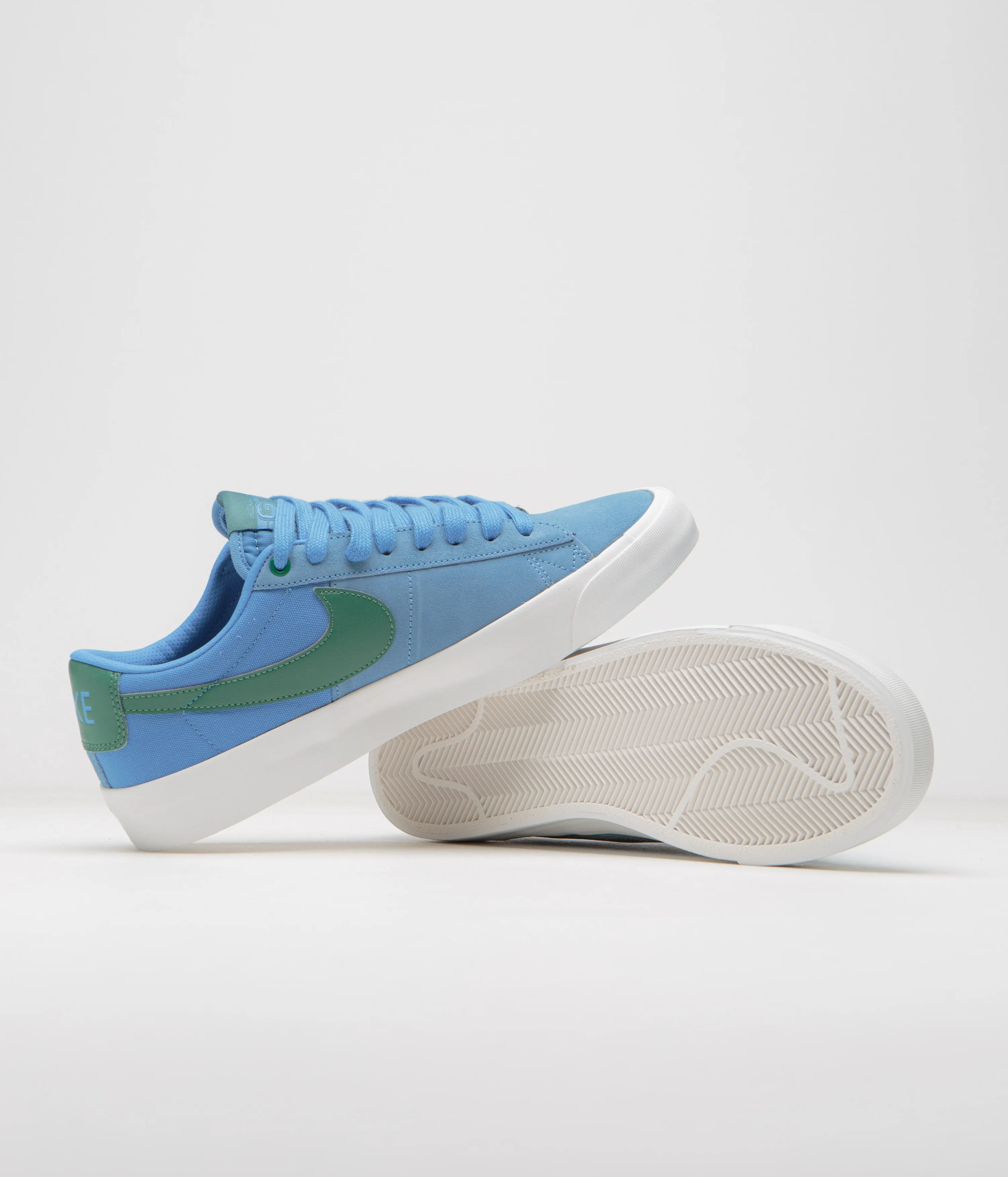 Nike SB Blazer Low Pro GT Shoes - University Blue / Bicoastal Nike SB Clothing