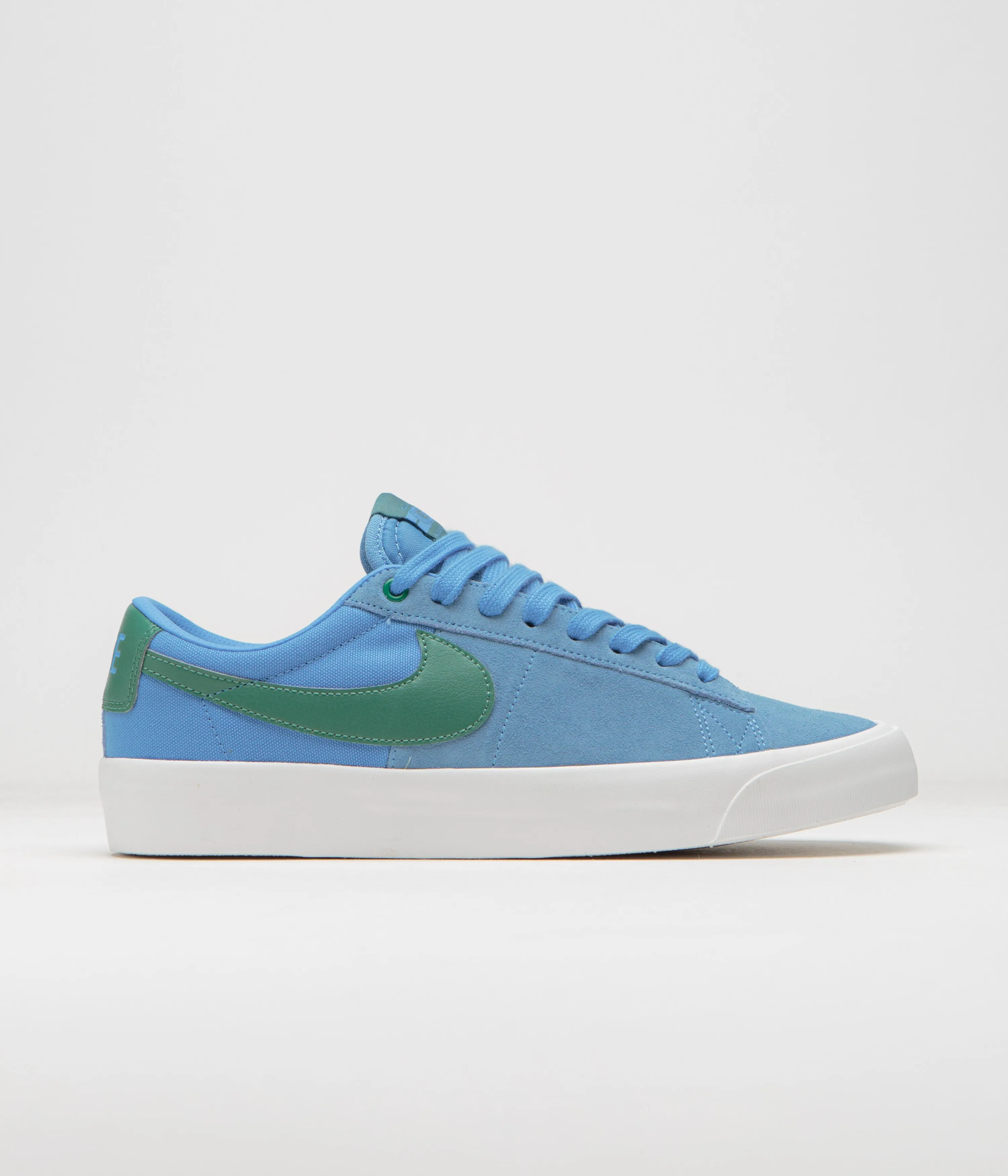 Nike SB Blazer Low Pro GT Shoes - University Blue / Bicoastal Nike SB Clothing