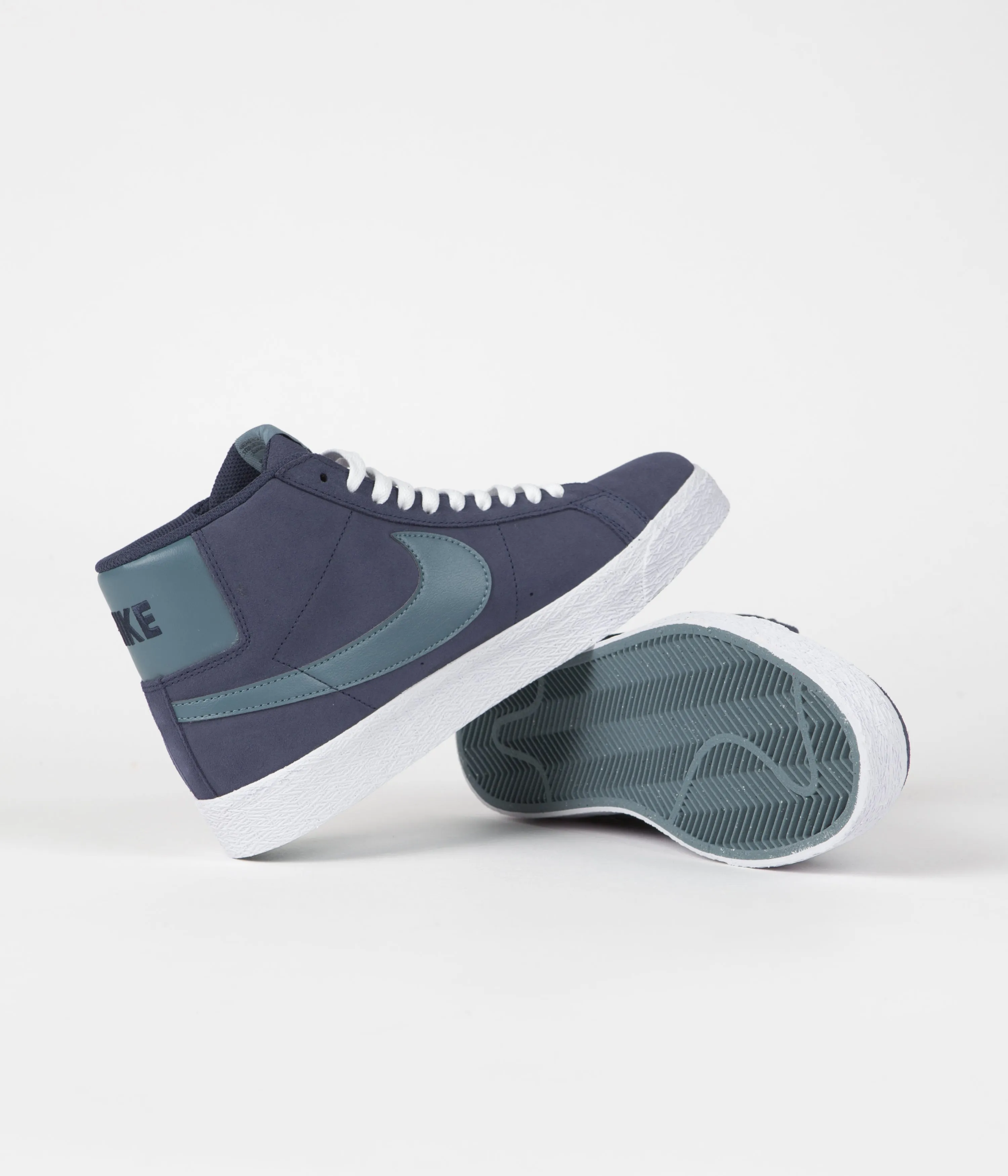 Nike SB Blazer Mid Shoes - Midnight Navy / Noise Aqua - Midnight Navy Nike SB Clothing