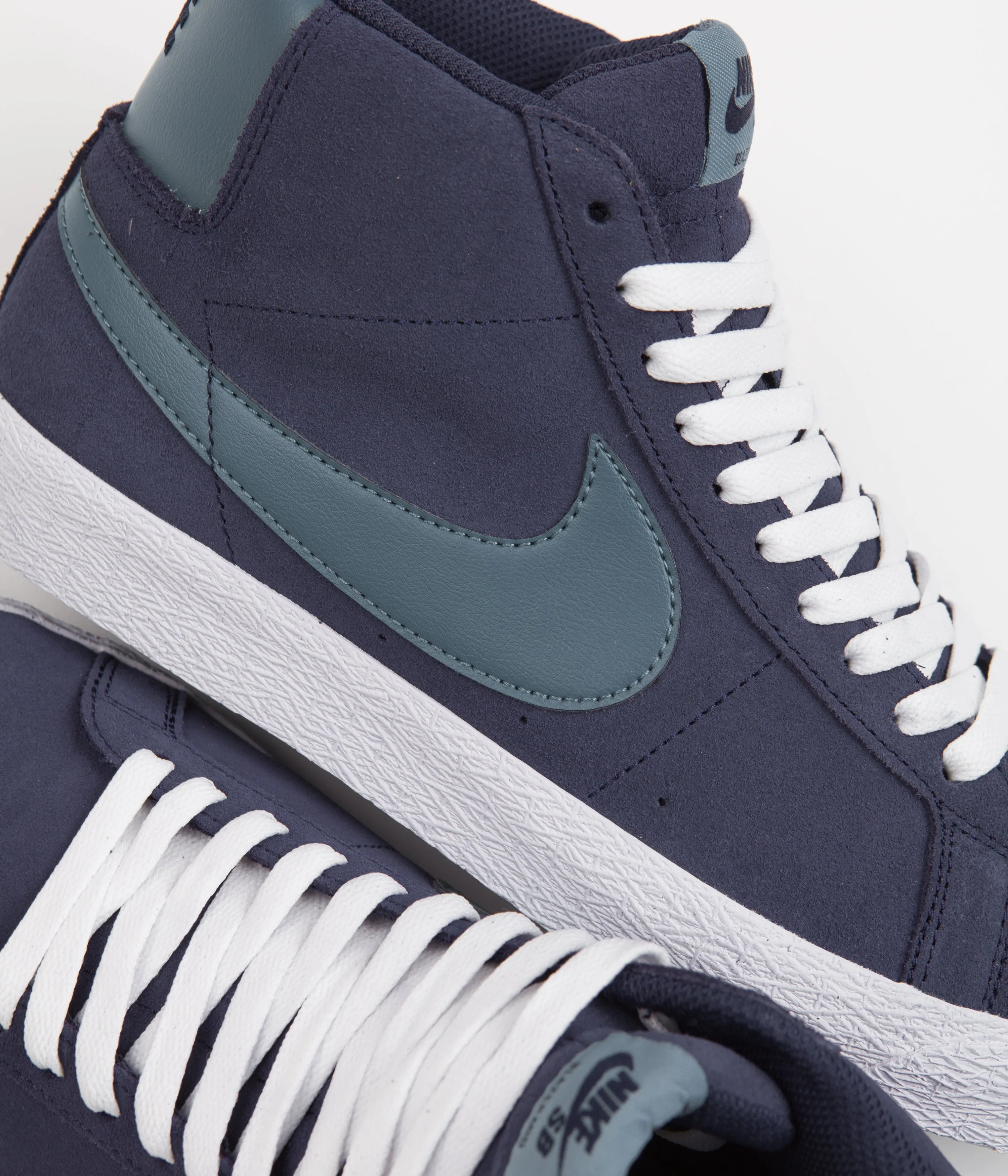 Nike SB Blazer Mid Shoes - Midnight Navy / Noise Aqua - Midnight Navy Nike SB Clothing