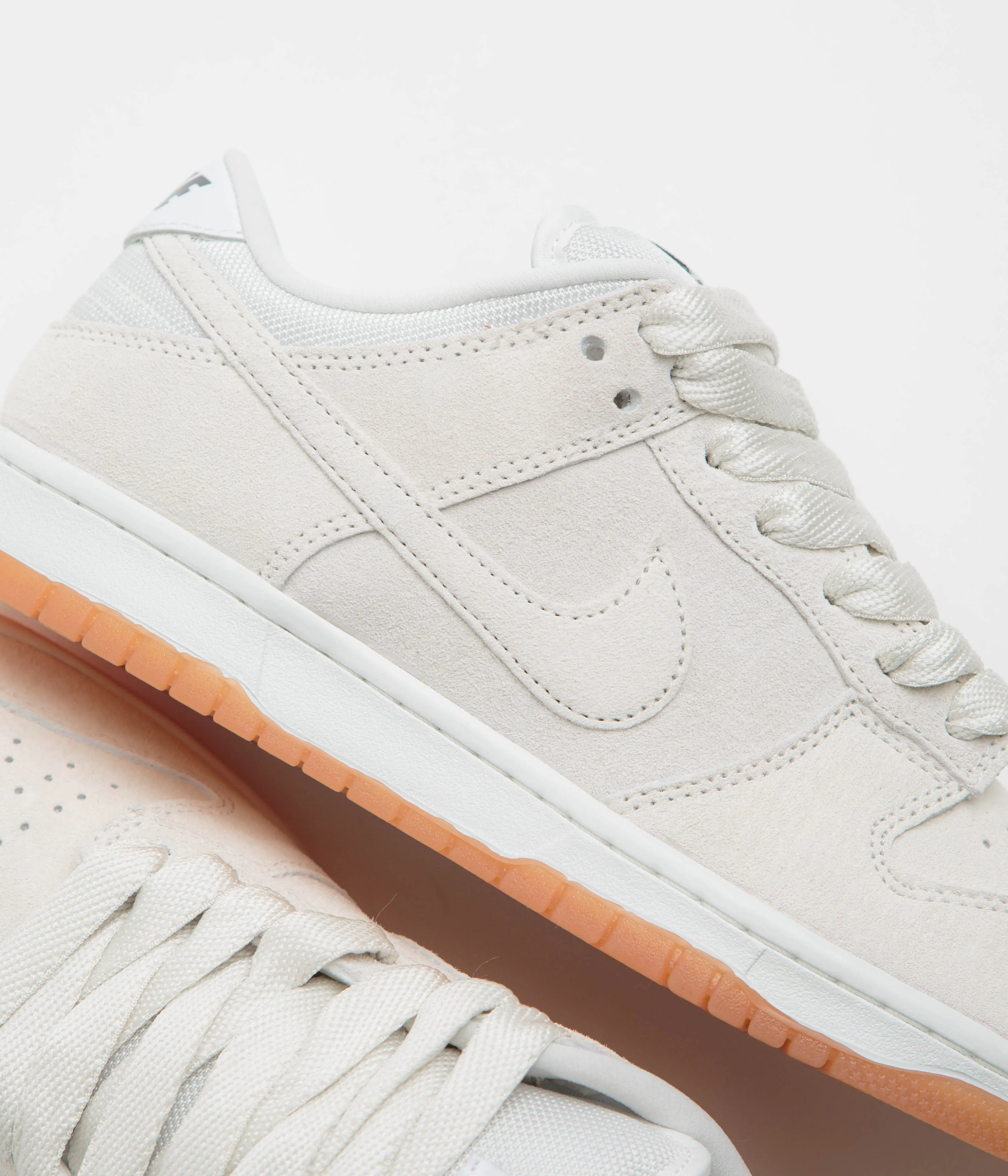 Nike SB Dunk Low Pro B Shoes - Pale Ivory / Pale Ivory - Summit White - White Nike SB Clothing