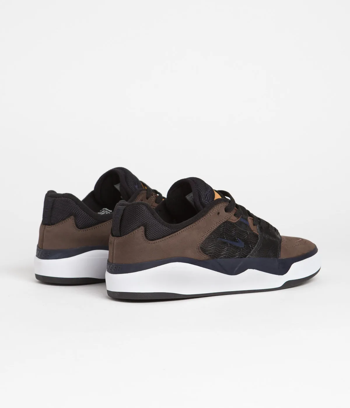 Nike SB Ishod Premium Shoes - Baroque Brown / Obsidian - Black Nike SB Clothing