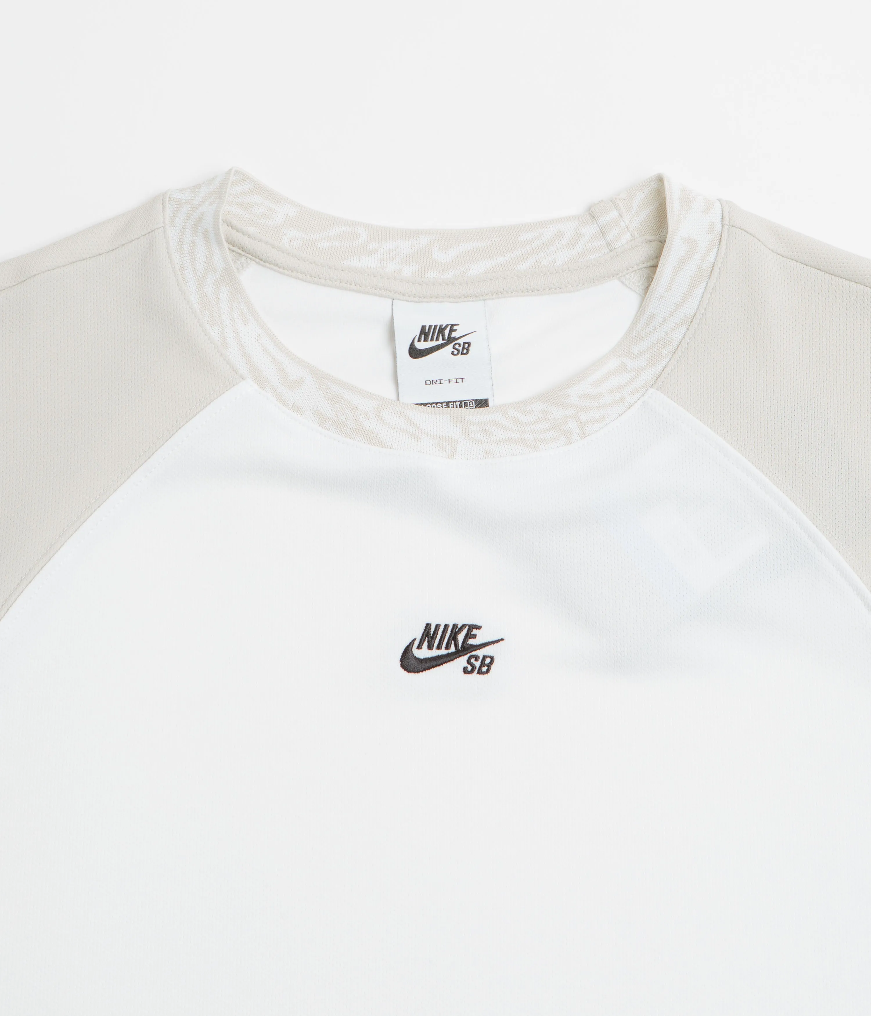 Nike SB Knit Jersey - White / Light Bone / Black Nike SB Clothing