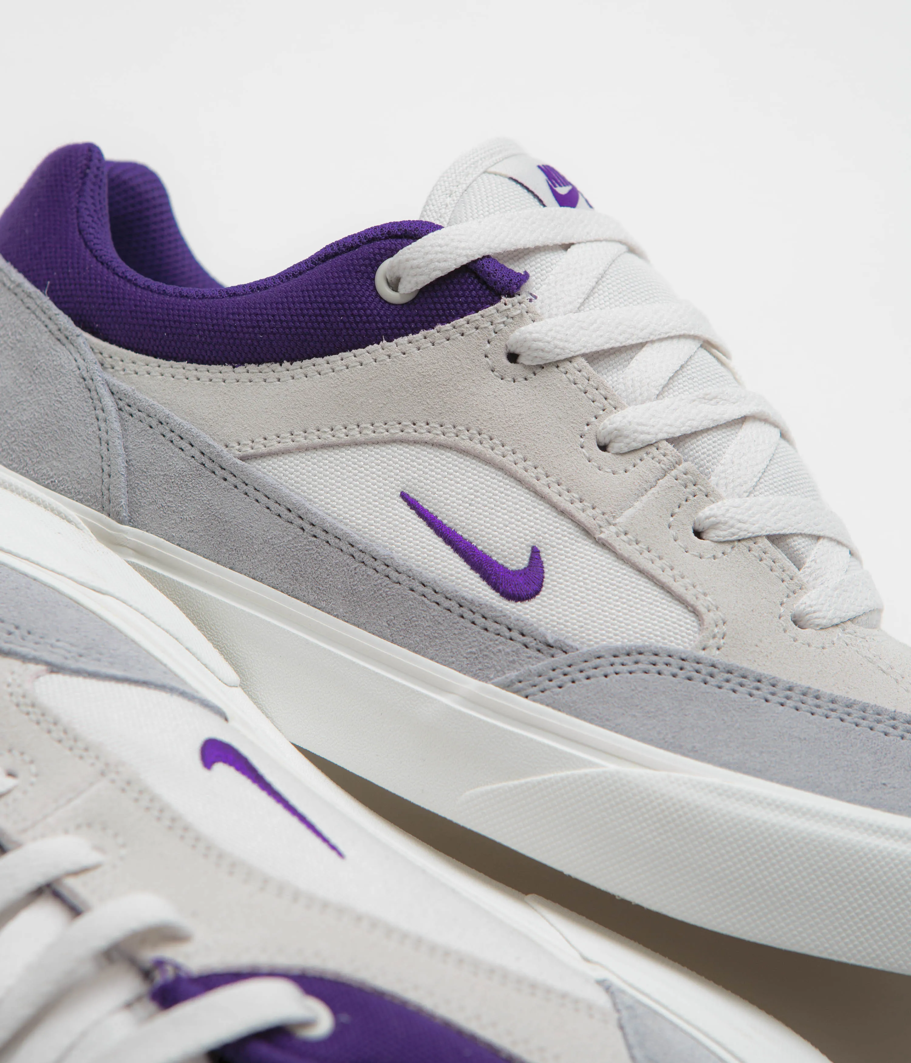 Nike SB Malor Shoes - Platinum Tint / Court Purple - Wolf Grey Nike SB Clothing