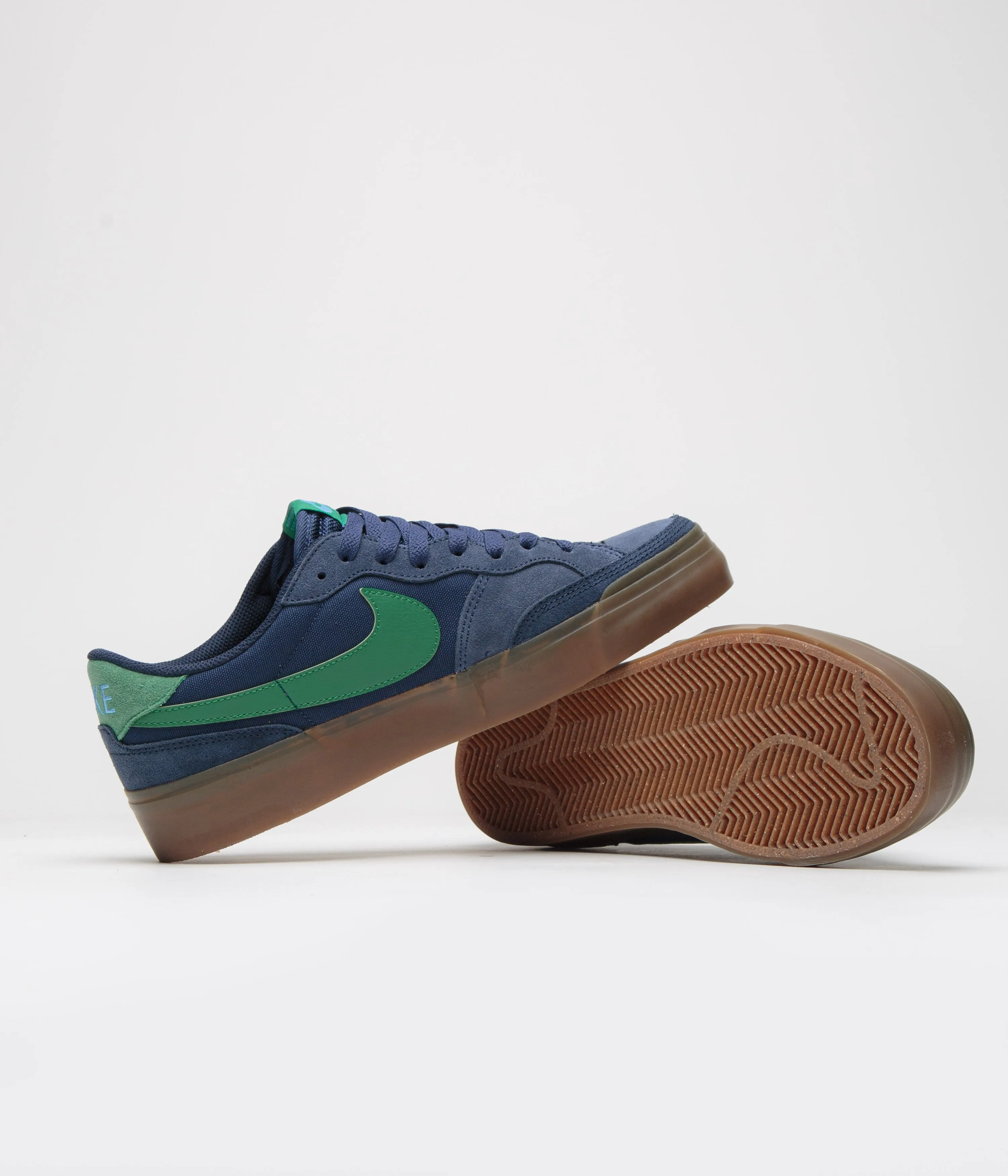Nike SB Pogo Plus Shoes - Midnight Navy / Malachite - Obsidian Nike SB Clothing