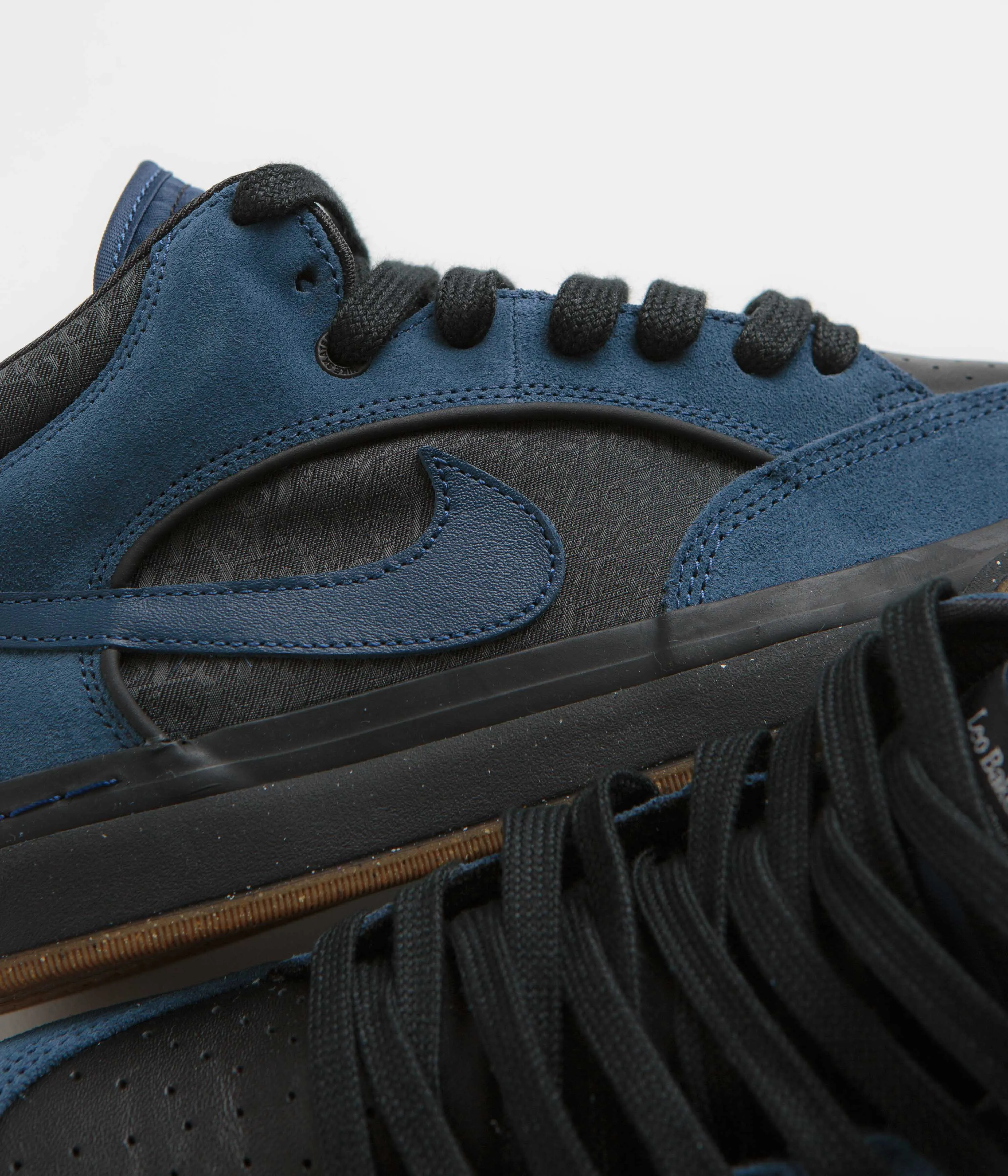 Nike SB React Leo Shoes - Navy / Navy - Black - Anthracite Nike SB Clothing