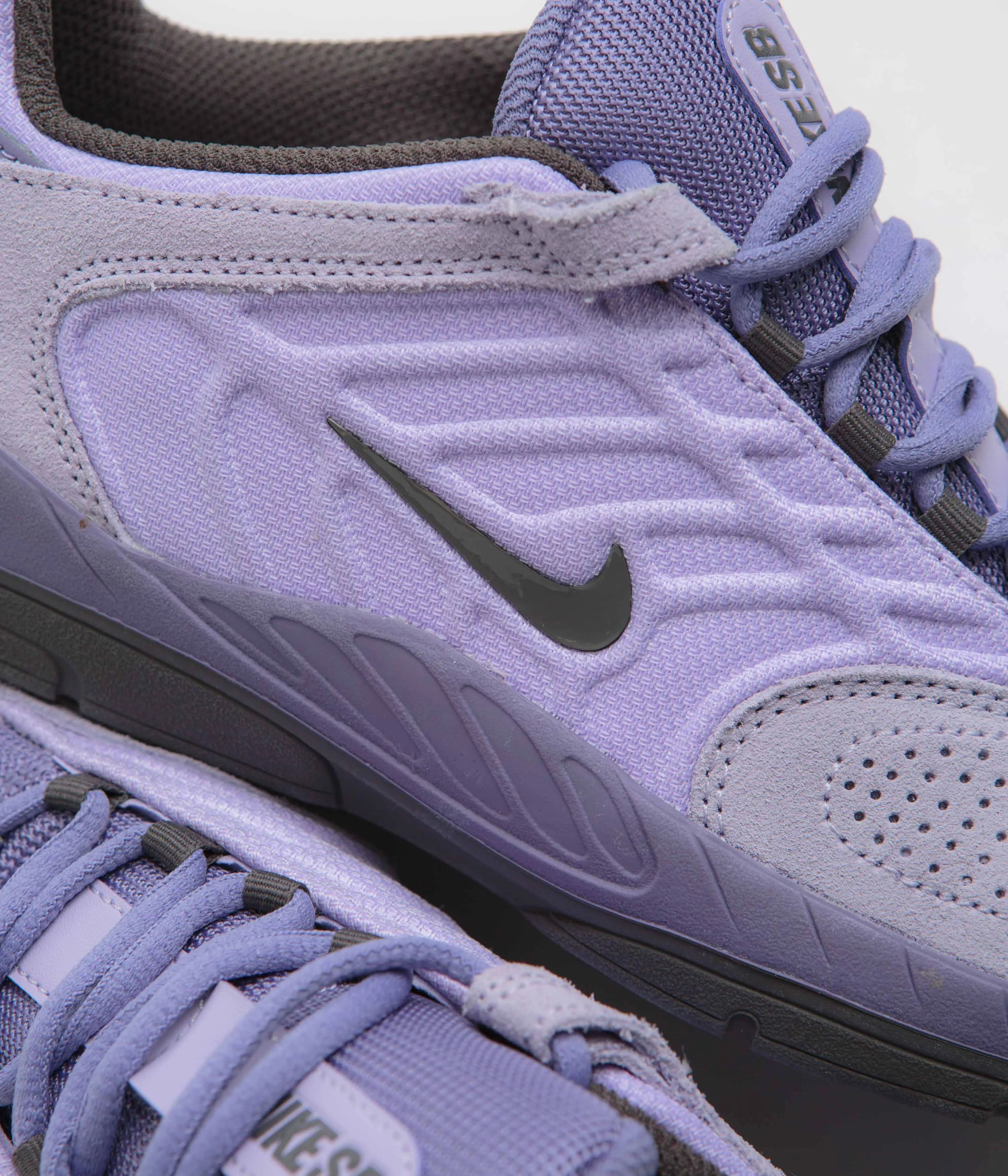 Nike SB Vertebrae Shoes - Hydrangeas / Medium Ash - Dusty Amethyst Nike SB Clothing