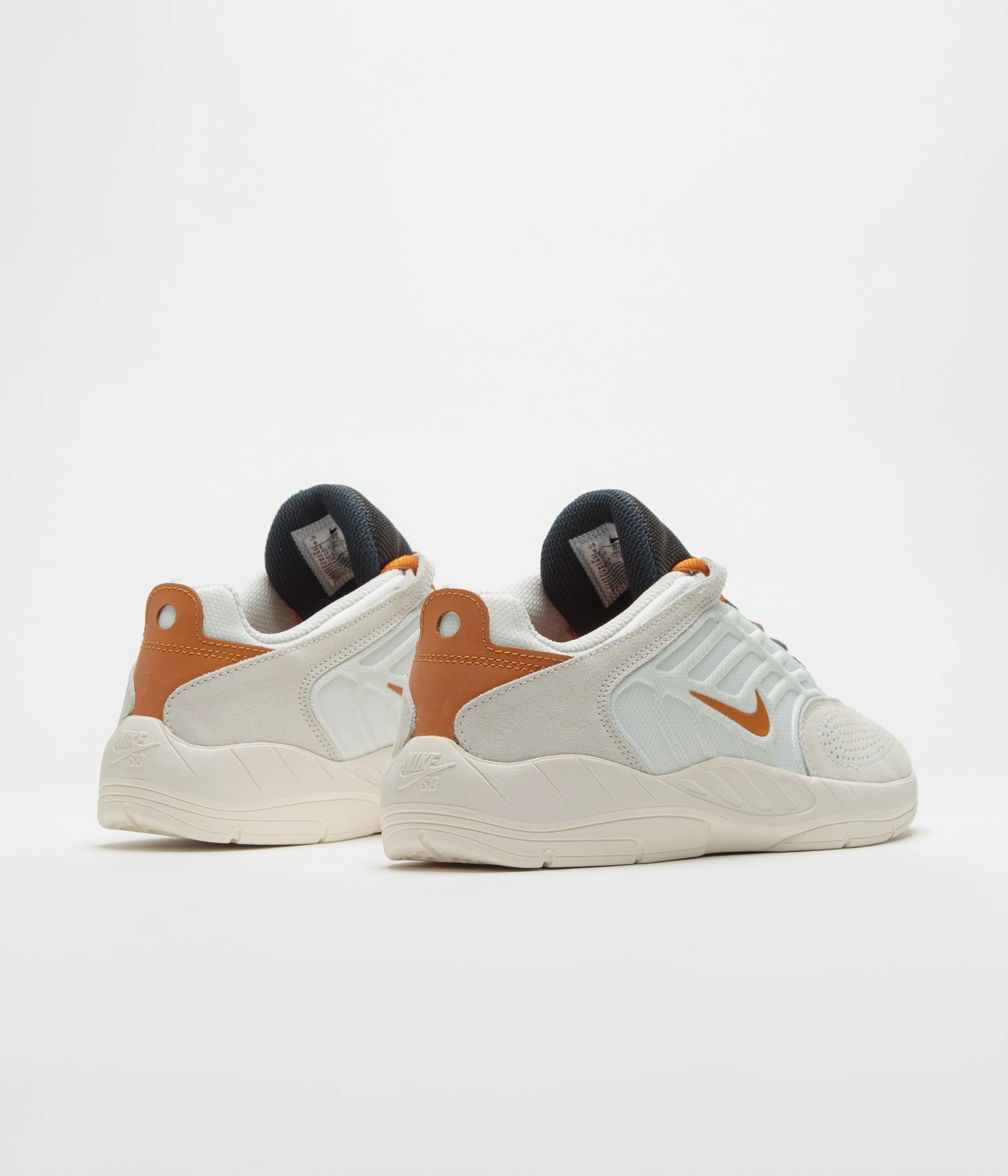 Nike SB Vertebrae Shoes - Summit White / Monarch - Phantom Nike SB Clothing
