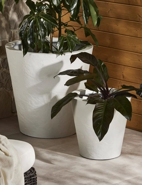 Nisse Indoor/Outdoor Planter 