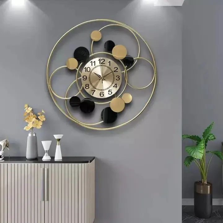 OMFER WALL CLOCK