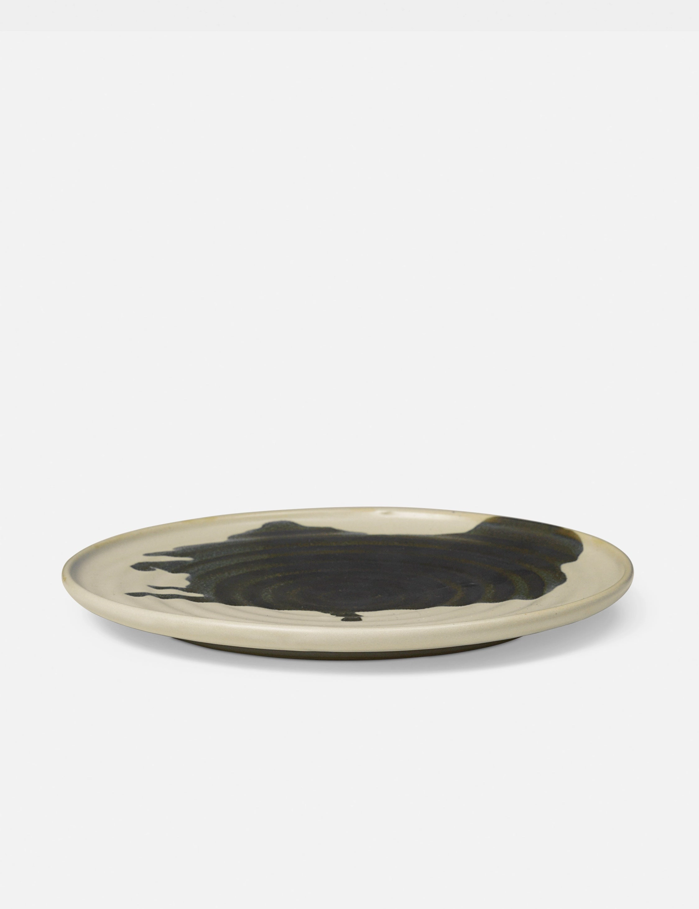 Omhu Plate by Ferm Living 