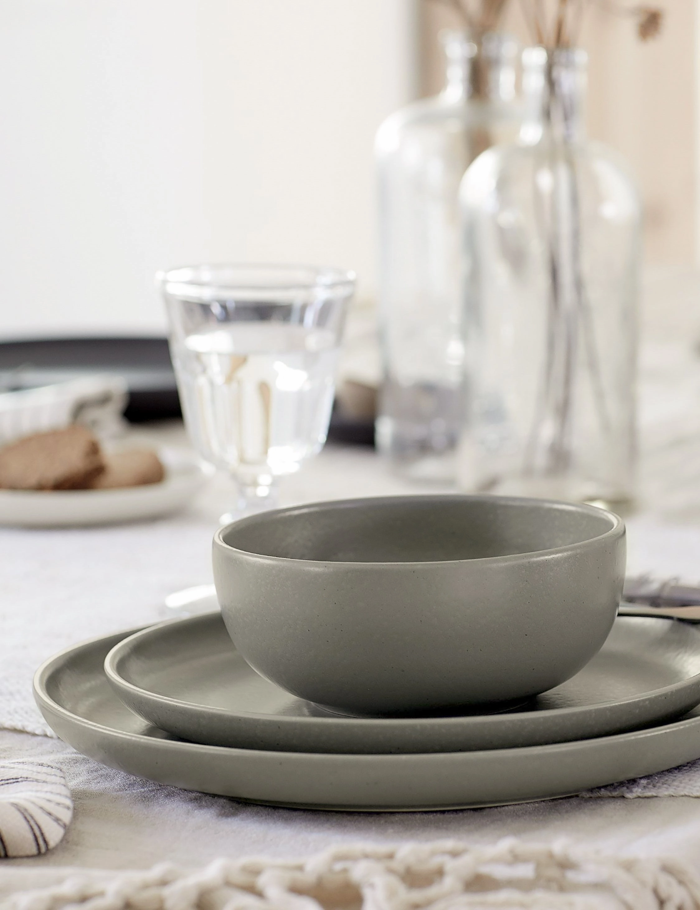 Pacifica Stoneware Dinnerware by Casafina