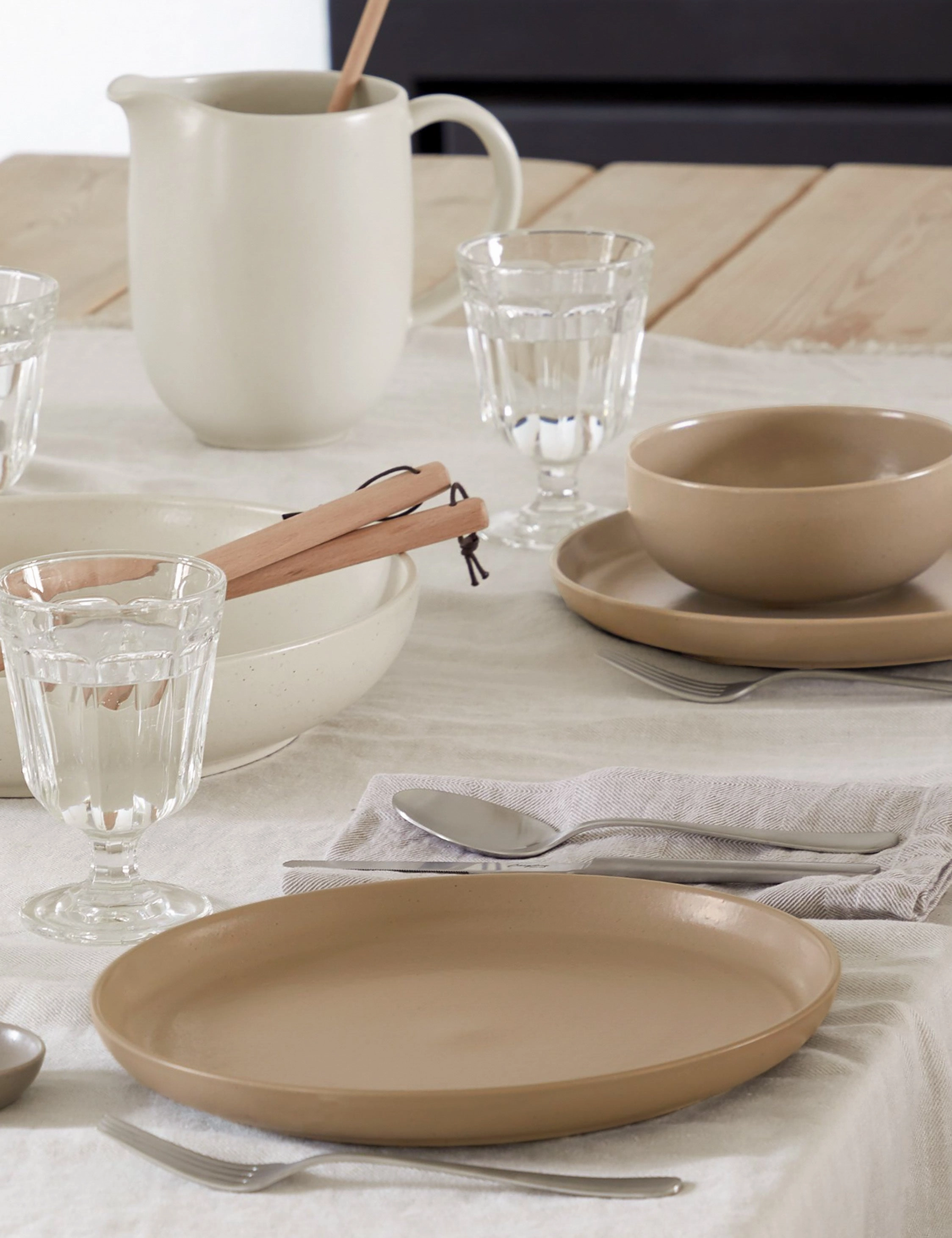 Pacifica Stoneware Dinnerware by Casafina