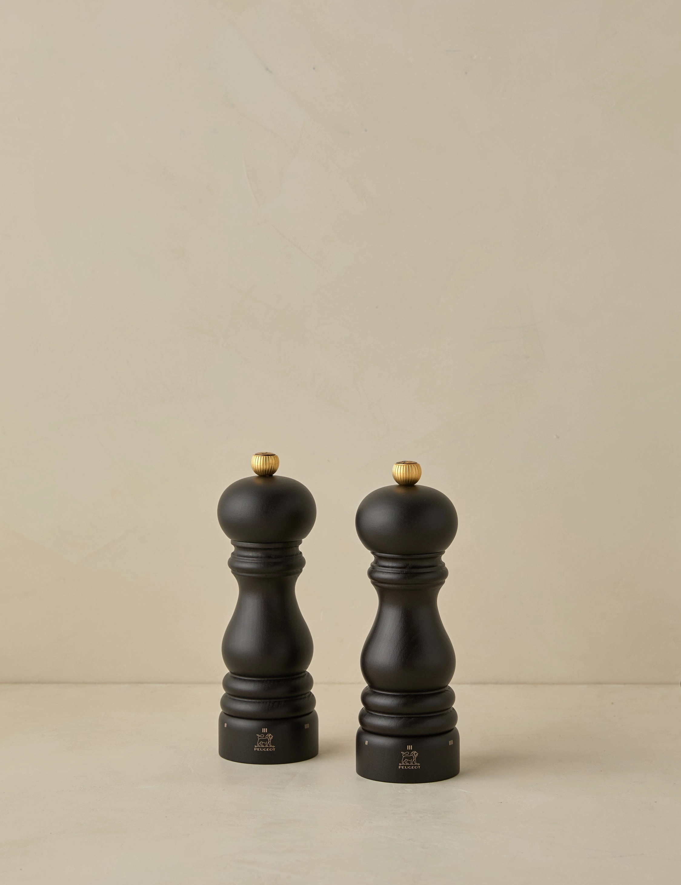 Paris Adjustable Salt   Pepper Mill Set by Peugeot Saveurs