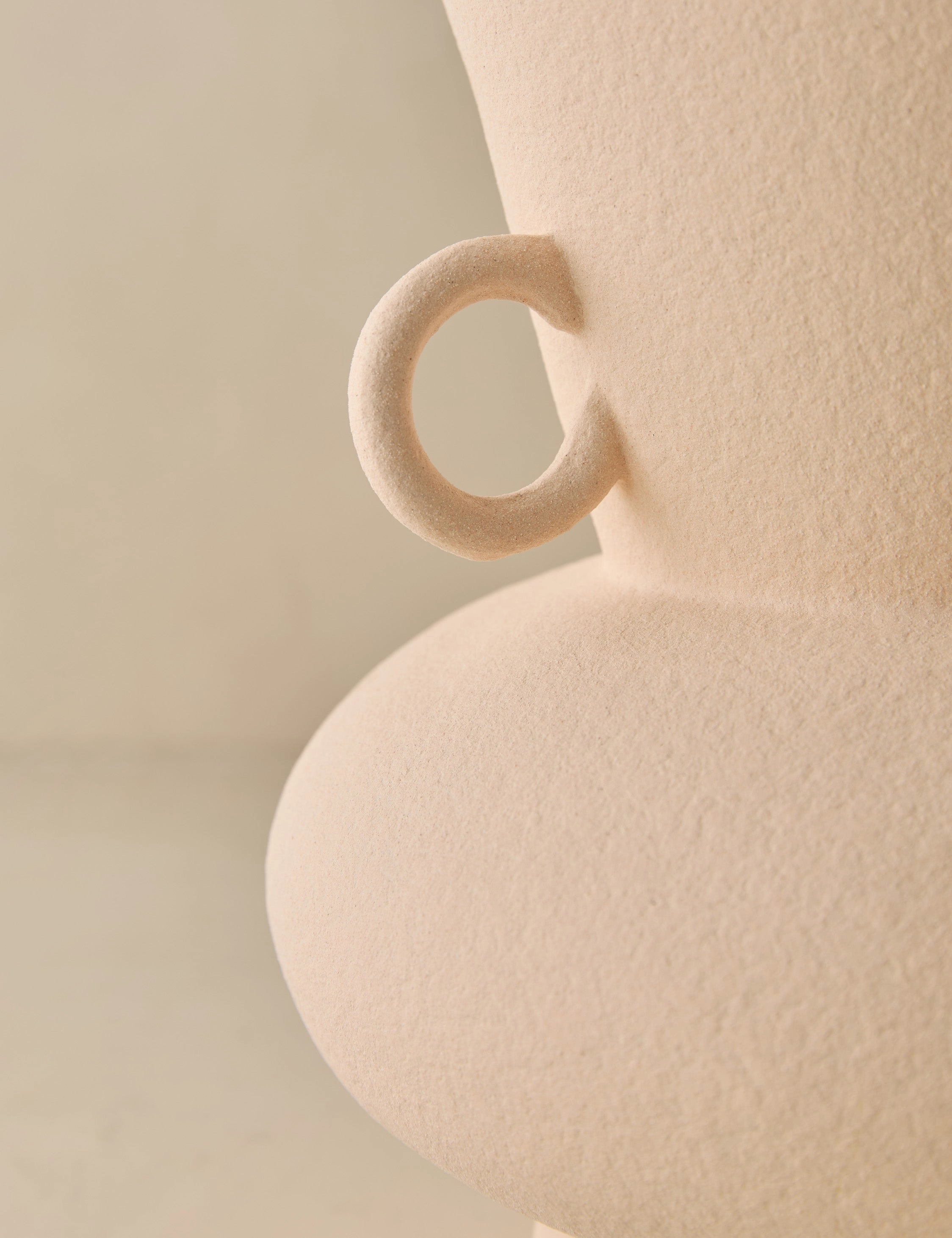 Philia Vase by Aimee Song
