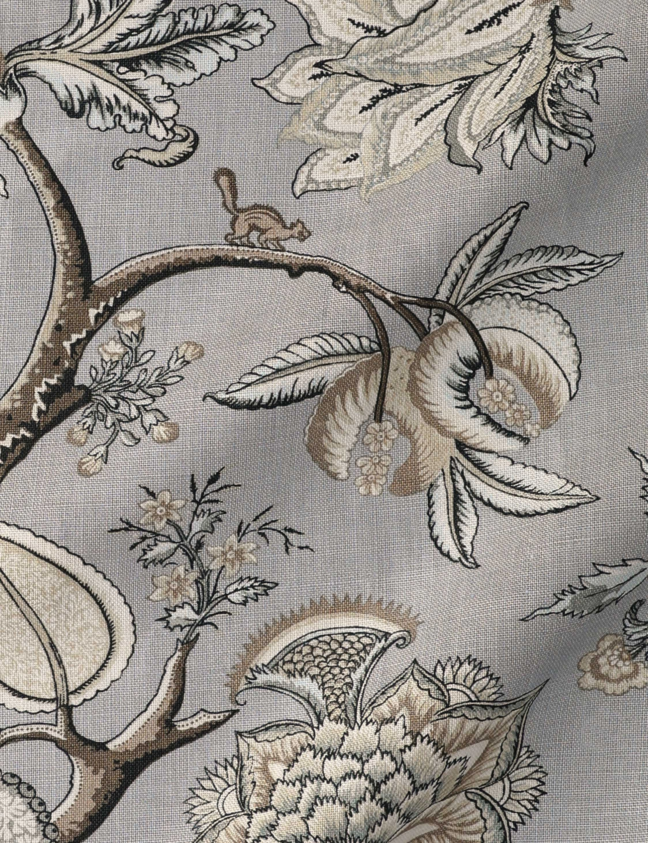 Pondicherry Linen Fabric by Scalamandr