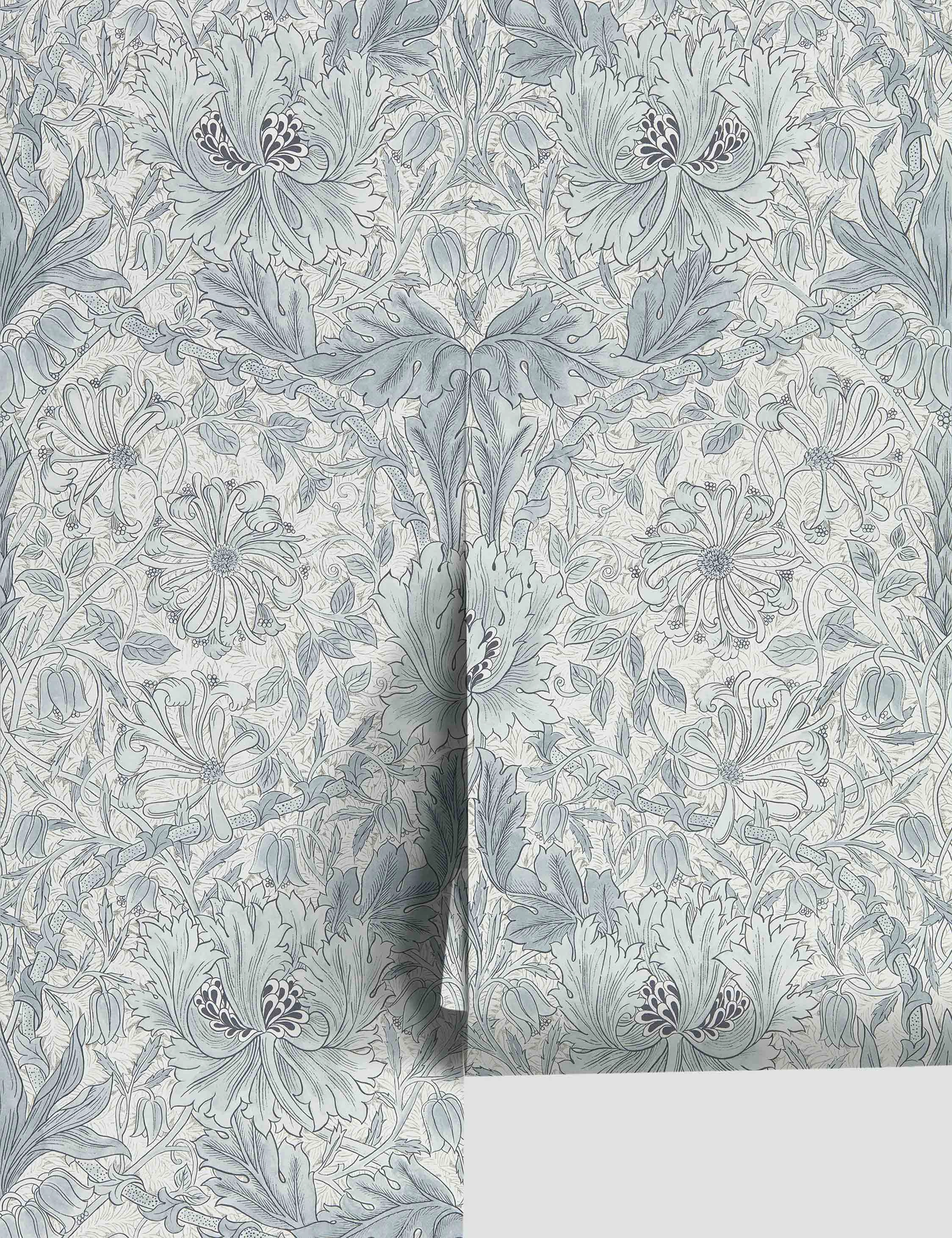 Pure Honeysuckle & Tulip Wallpaper by Morris & Co.