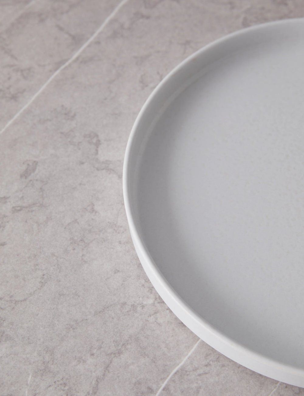 Redonda Deep Dinner Plate (Set of 6) by Costa Nova