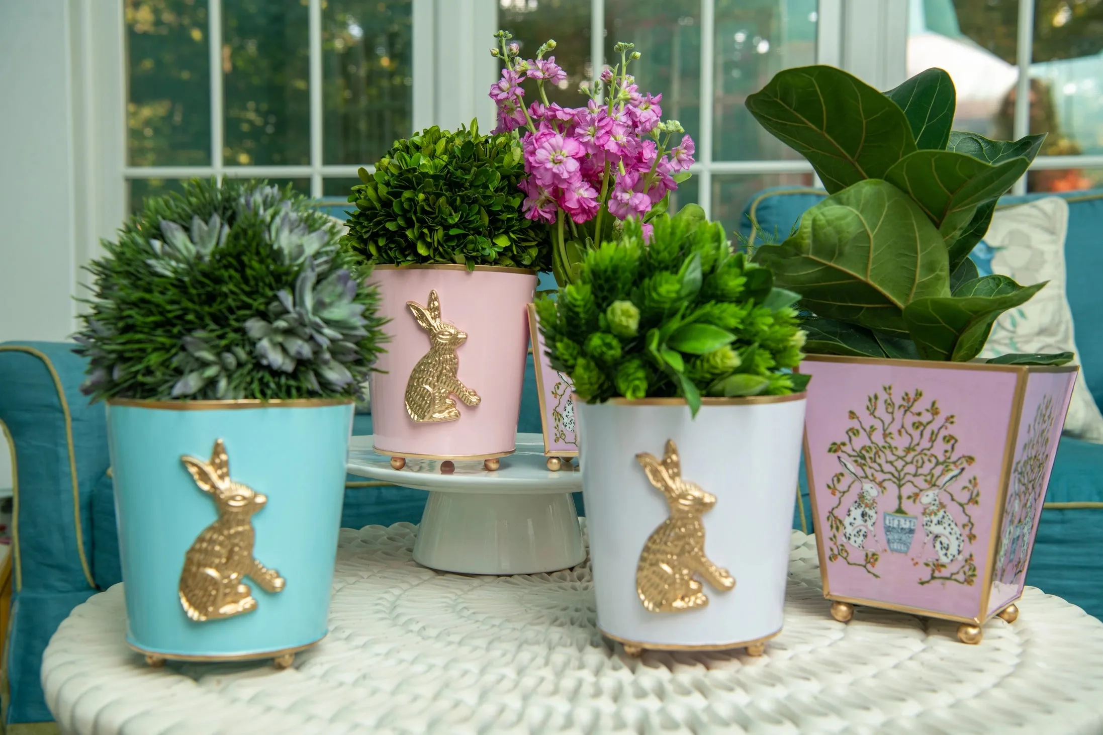Regency Rabbit Round Cachepot Planter 
