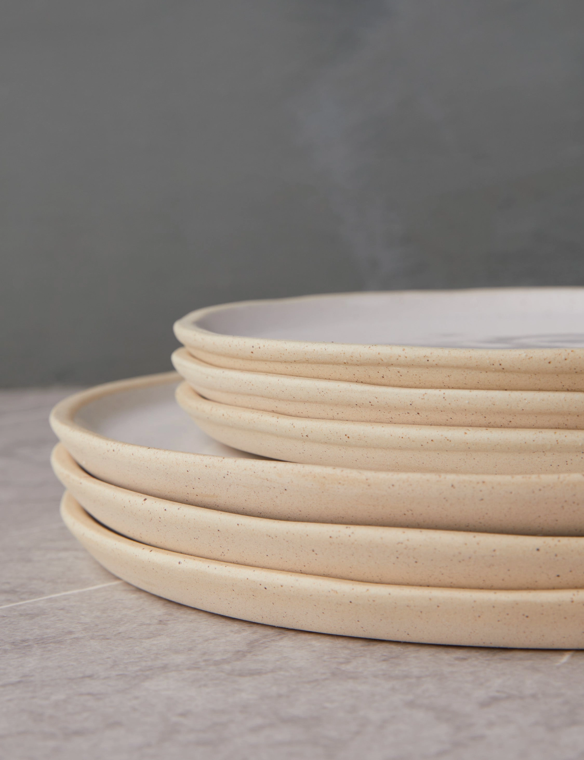 Rosaura Dinnerware (12-Piece Set)