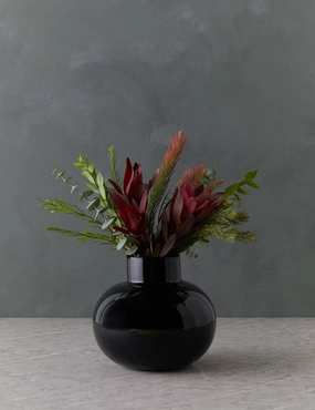 Sagen Vase 