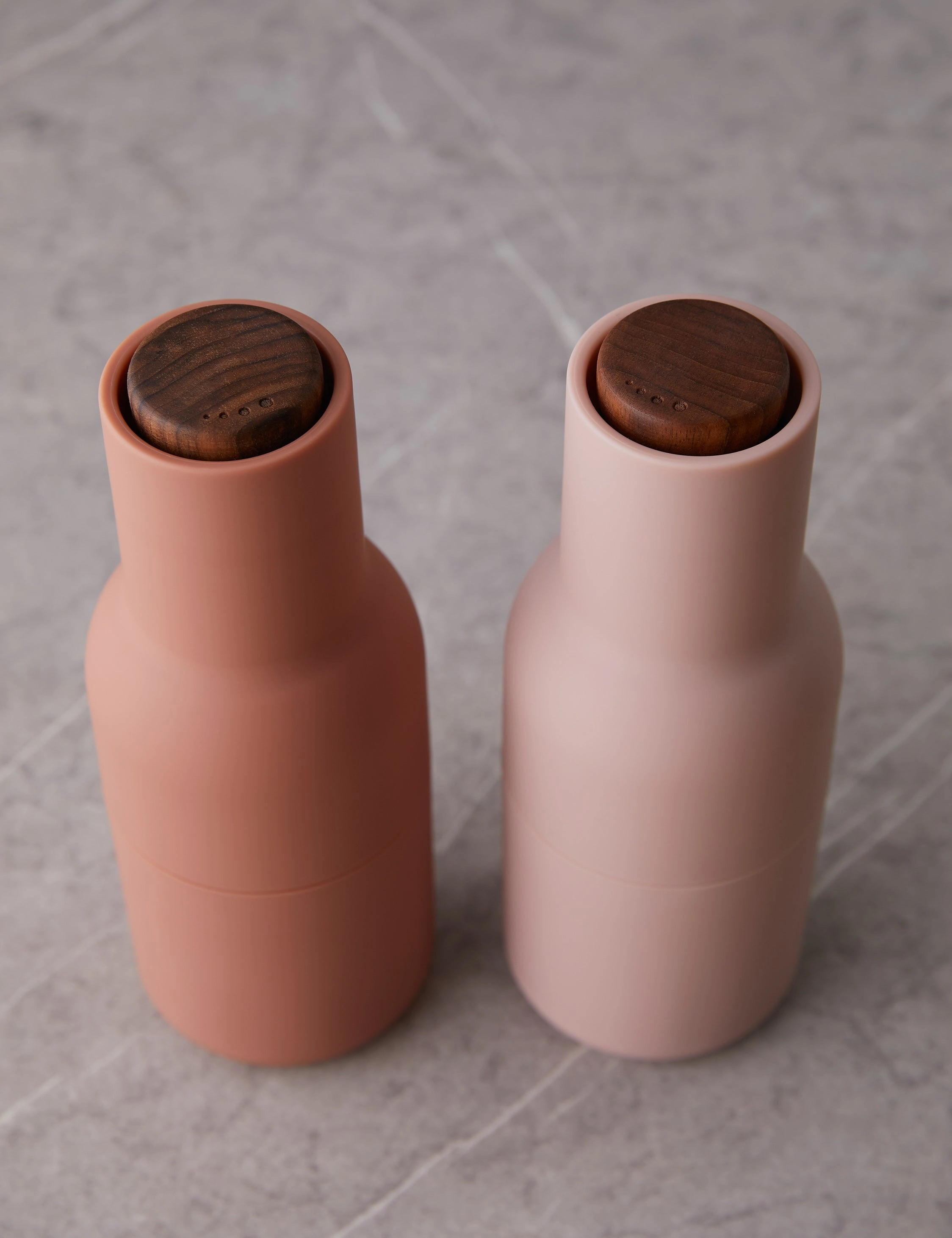 Salt and Pepper Bottle Grinders (Set of 2)