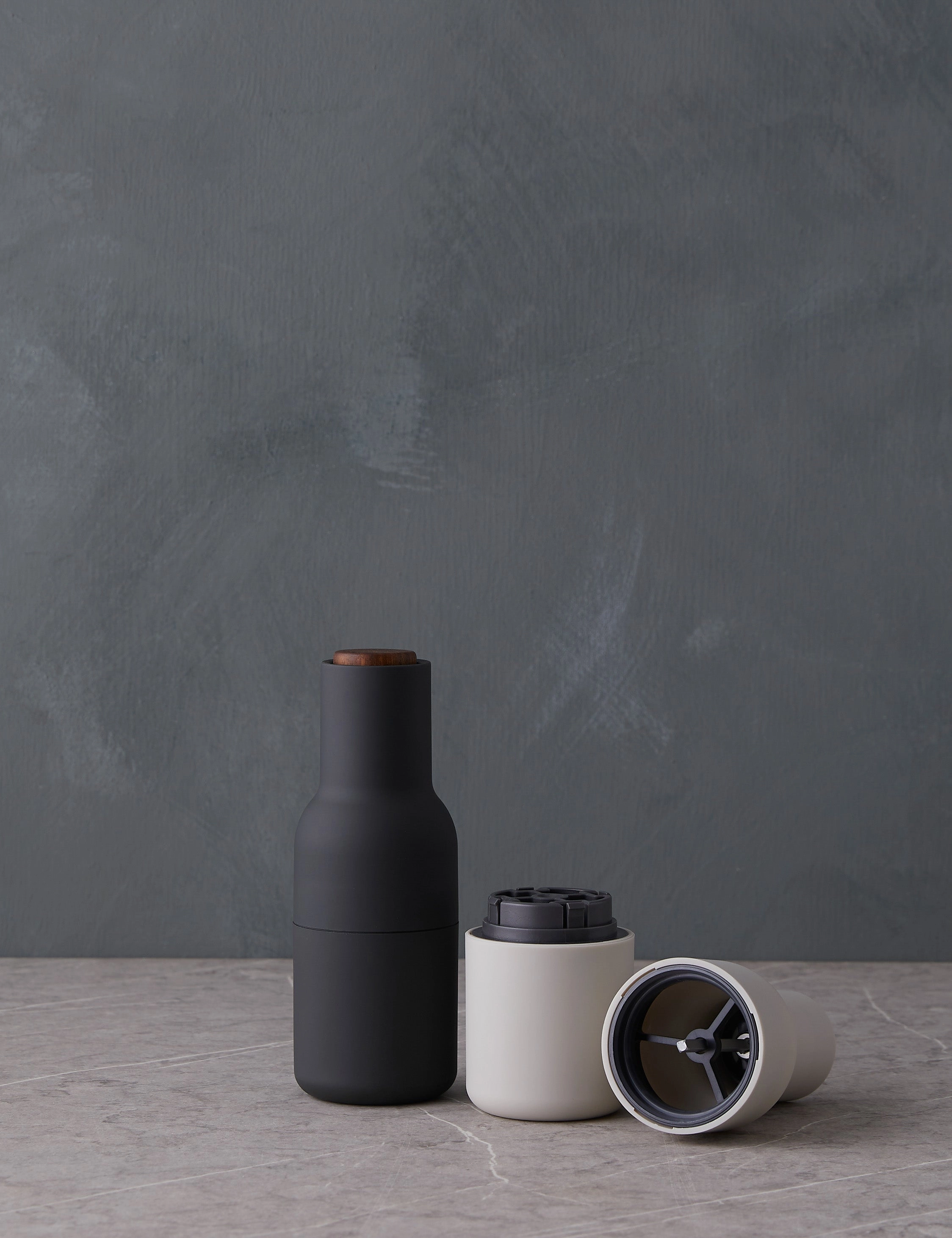 Salt and Pepper Bottle Grinders (Set of 2)