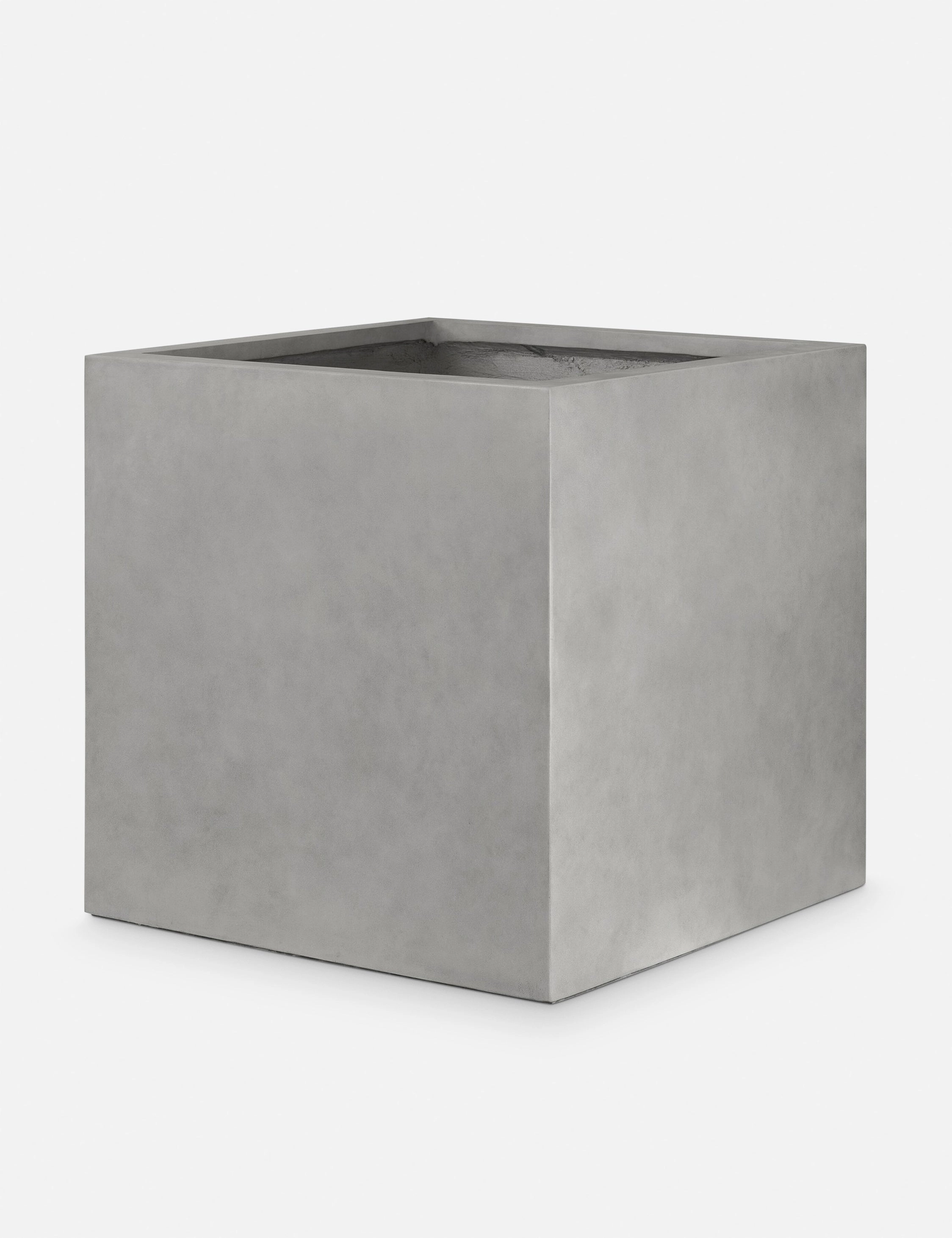 Sanchez Planter