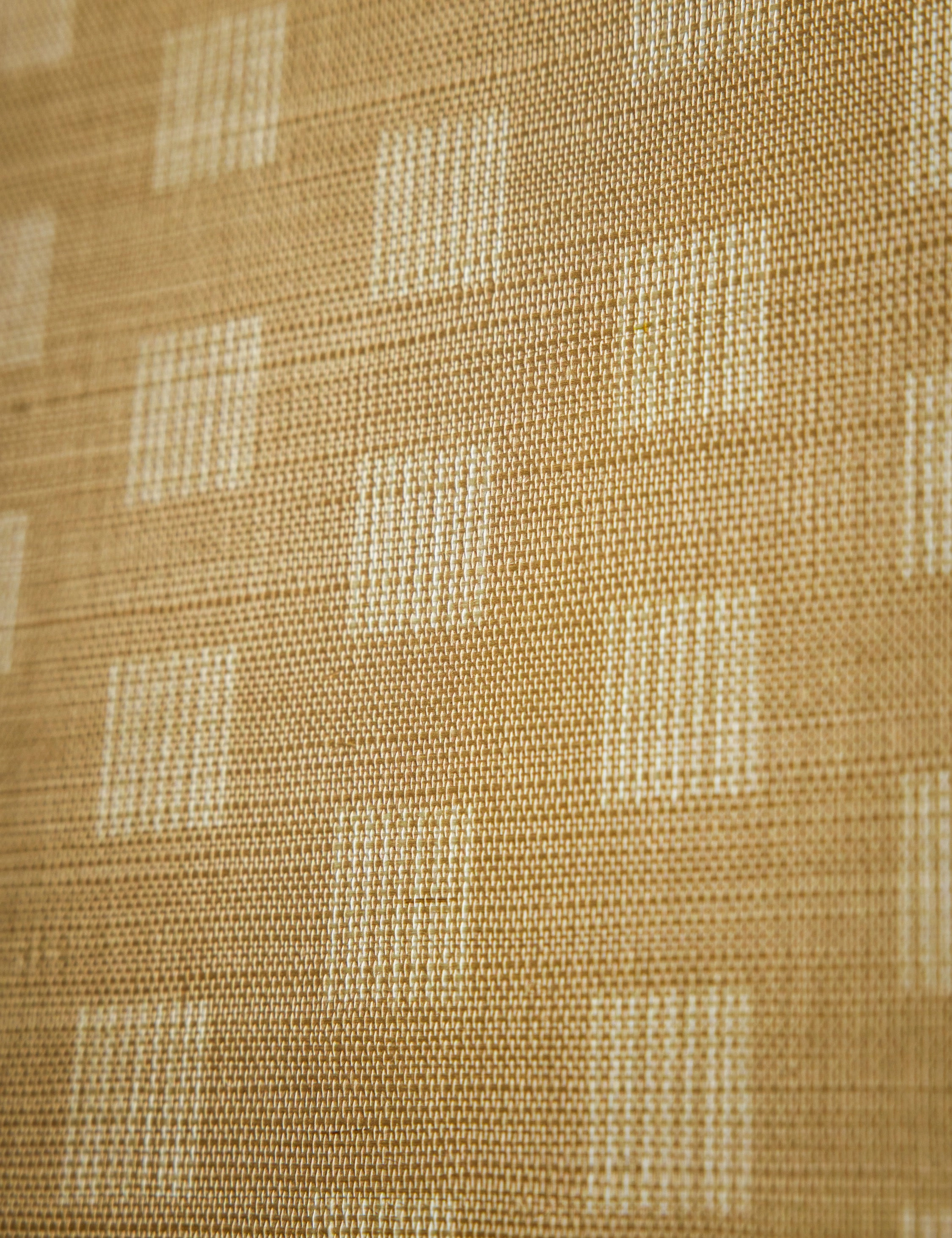 Sand Dune Grasscloth Wallpaper by lan Byrd