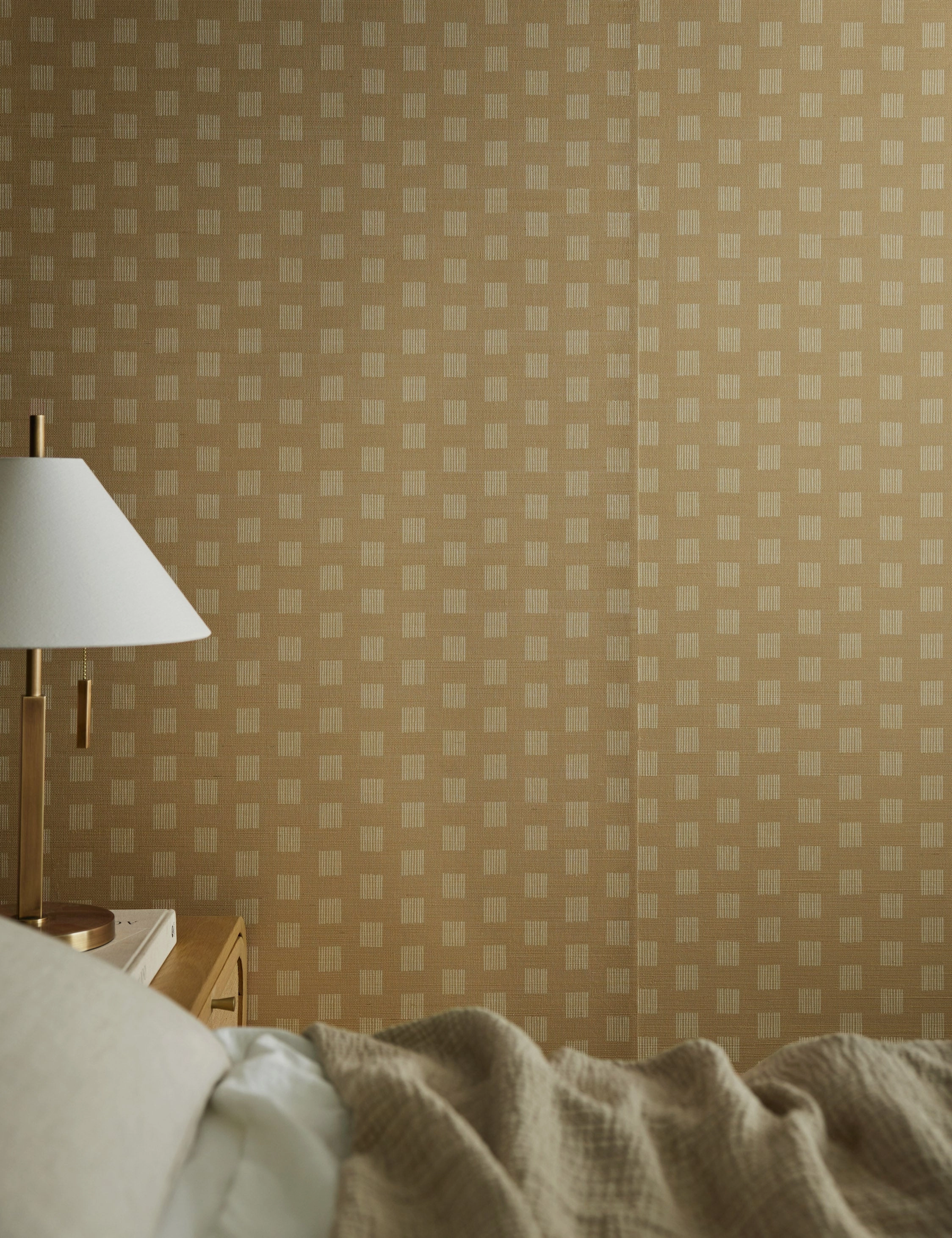 Sand Dune Grasscloth Wallpaper by lan Byrd