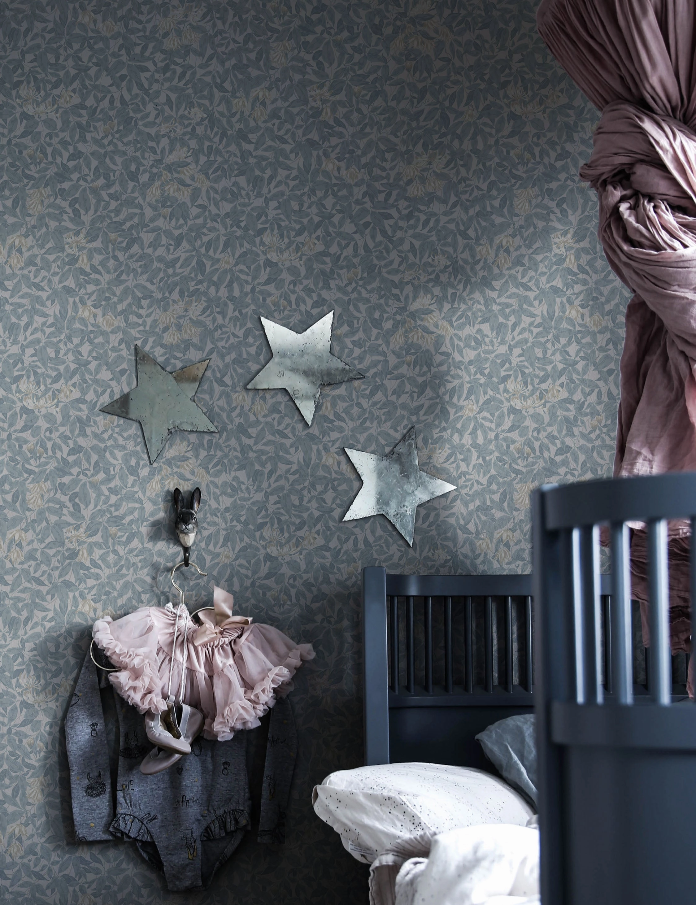 Scalamandre Linnea Wallpaper by Sandberg