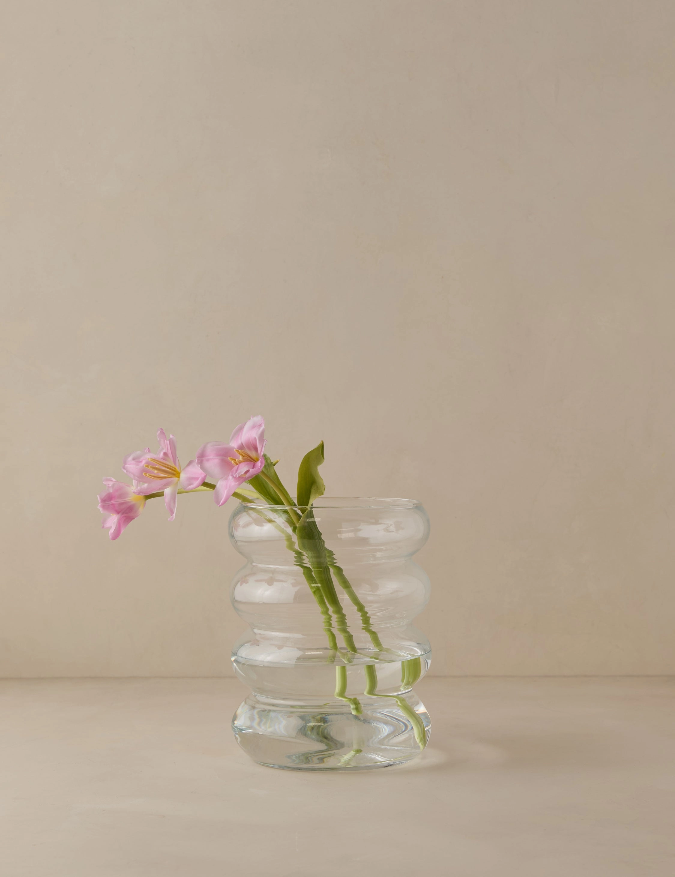 Scalloped Vase by etHOME