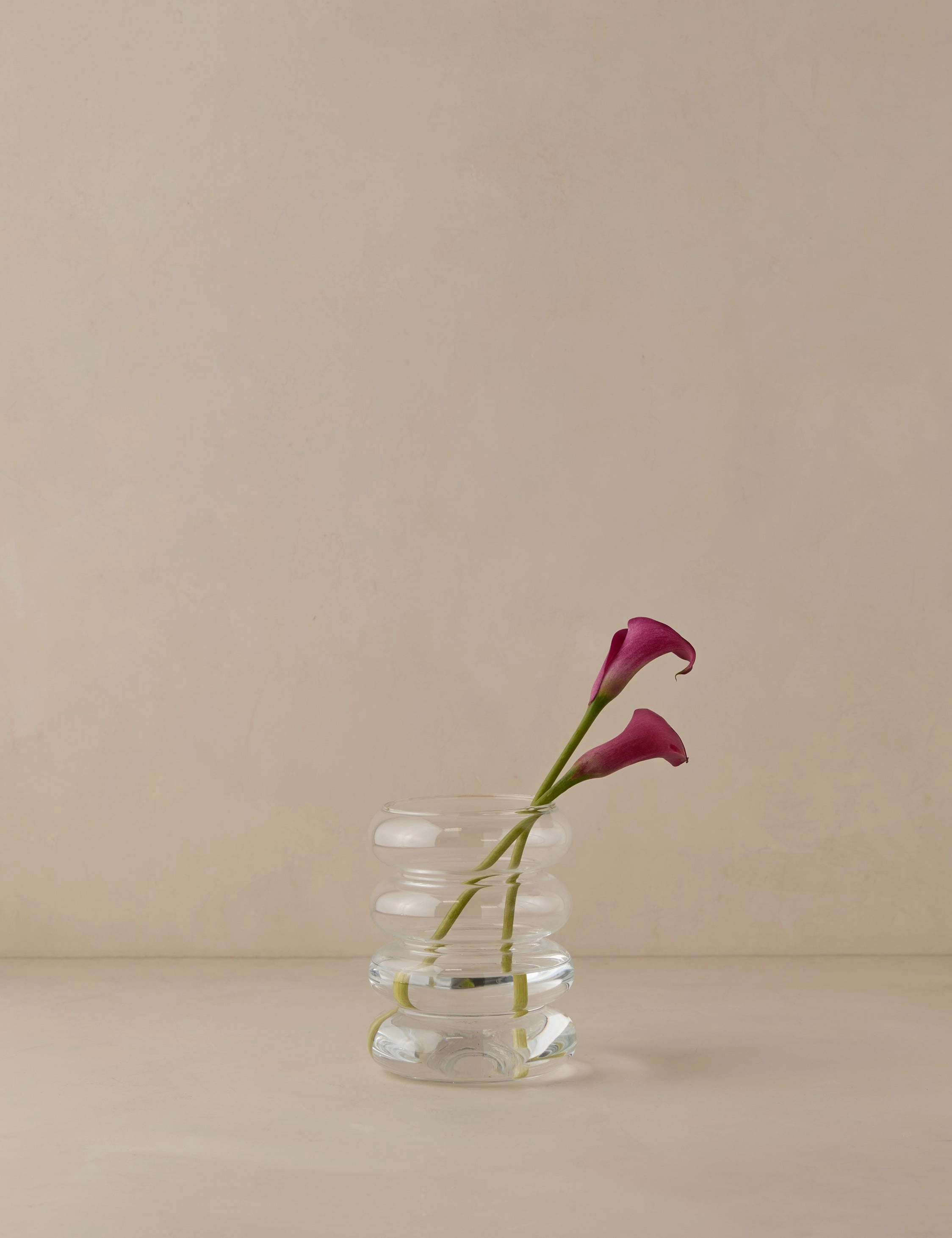 Scalloped Vase by etHOME 