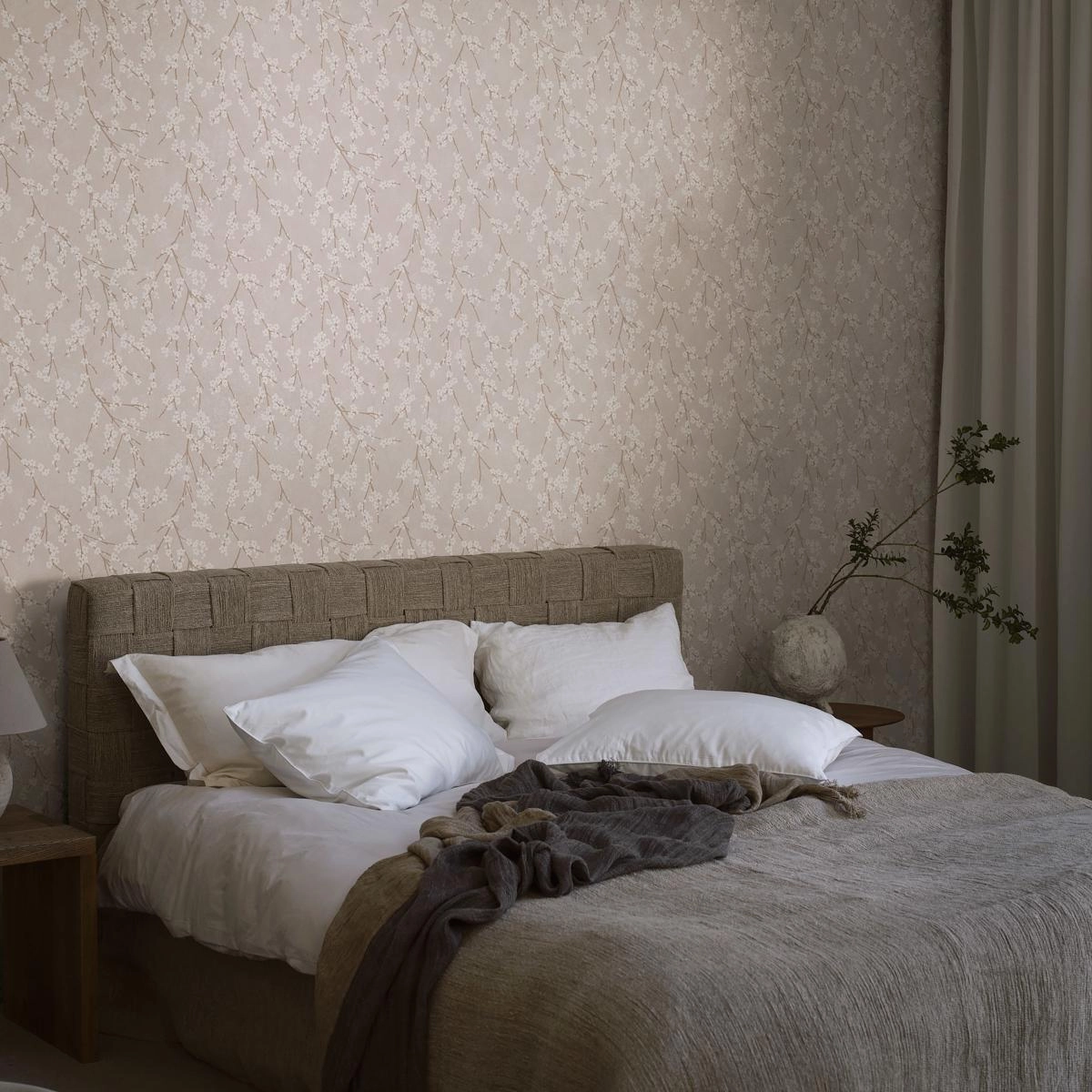 Schumacher Alice Print Wallpaper 
