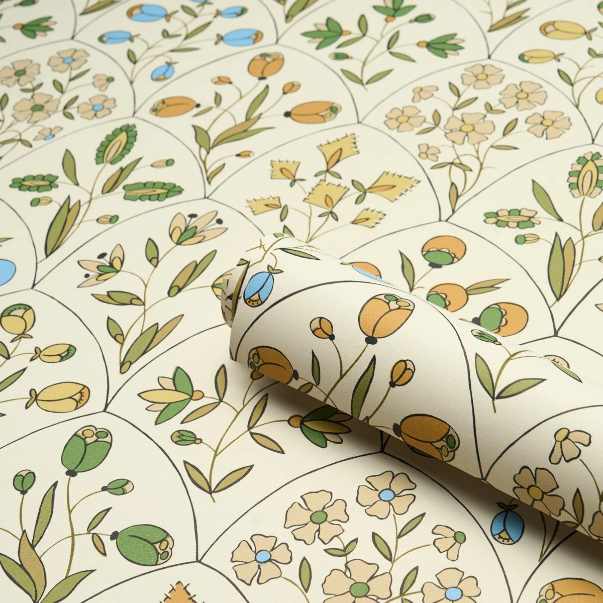 Schumacher Frances Scallop Floral Wallpaper