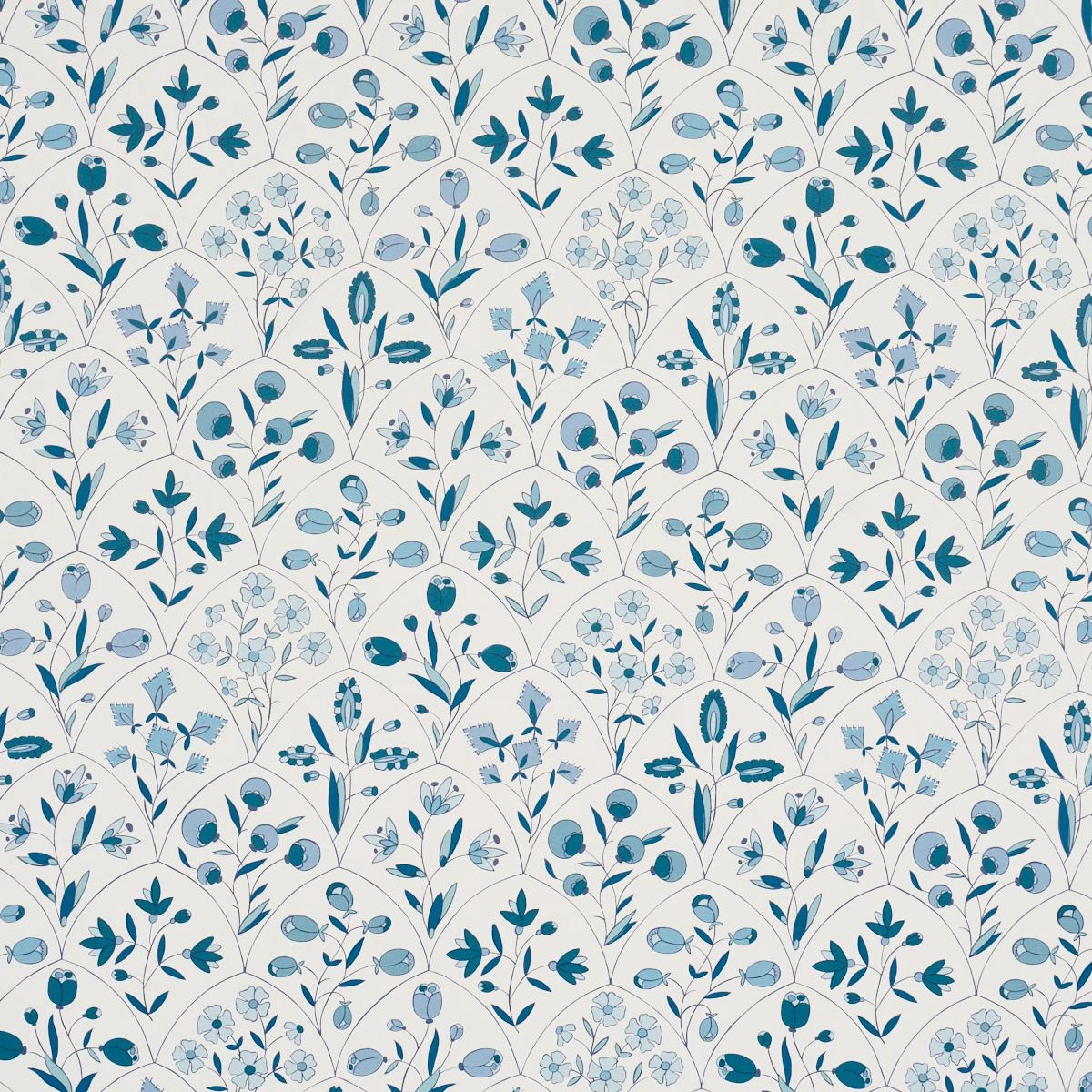 Schumacher Frances Scallop Floral Wallpaper