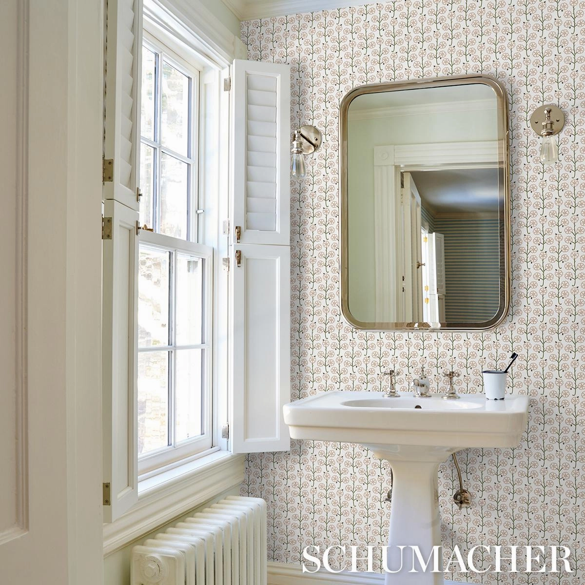 Schumacher Gardenia Wallpaper 