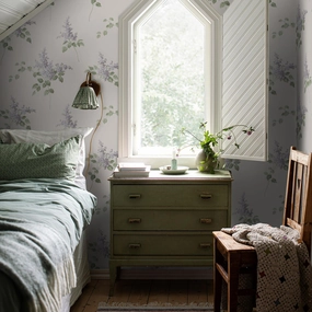 Schumacher Lilacs Wallpaper 