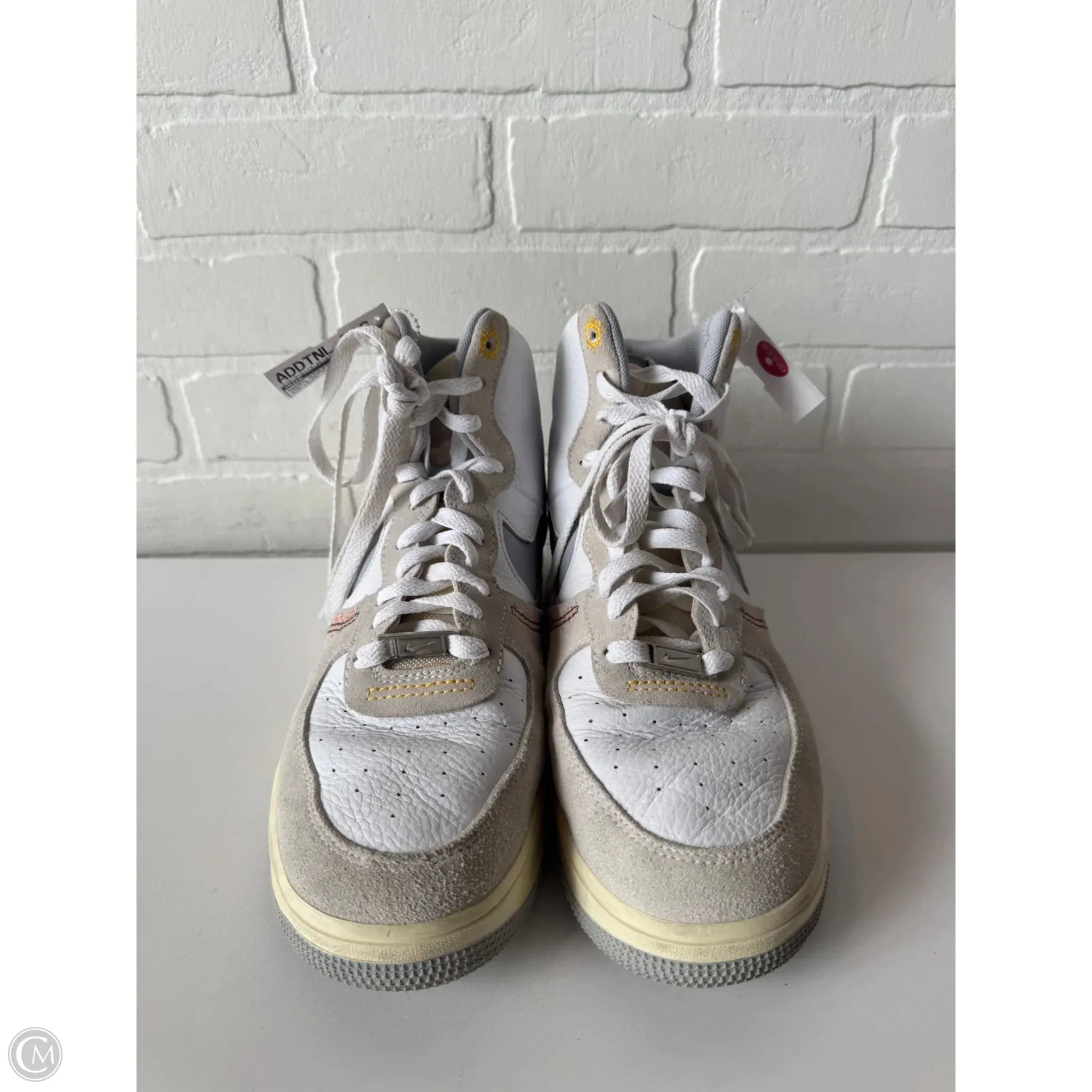 Shoes Athletic By Nike In Grey & White, Size: 11 nike