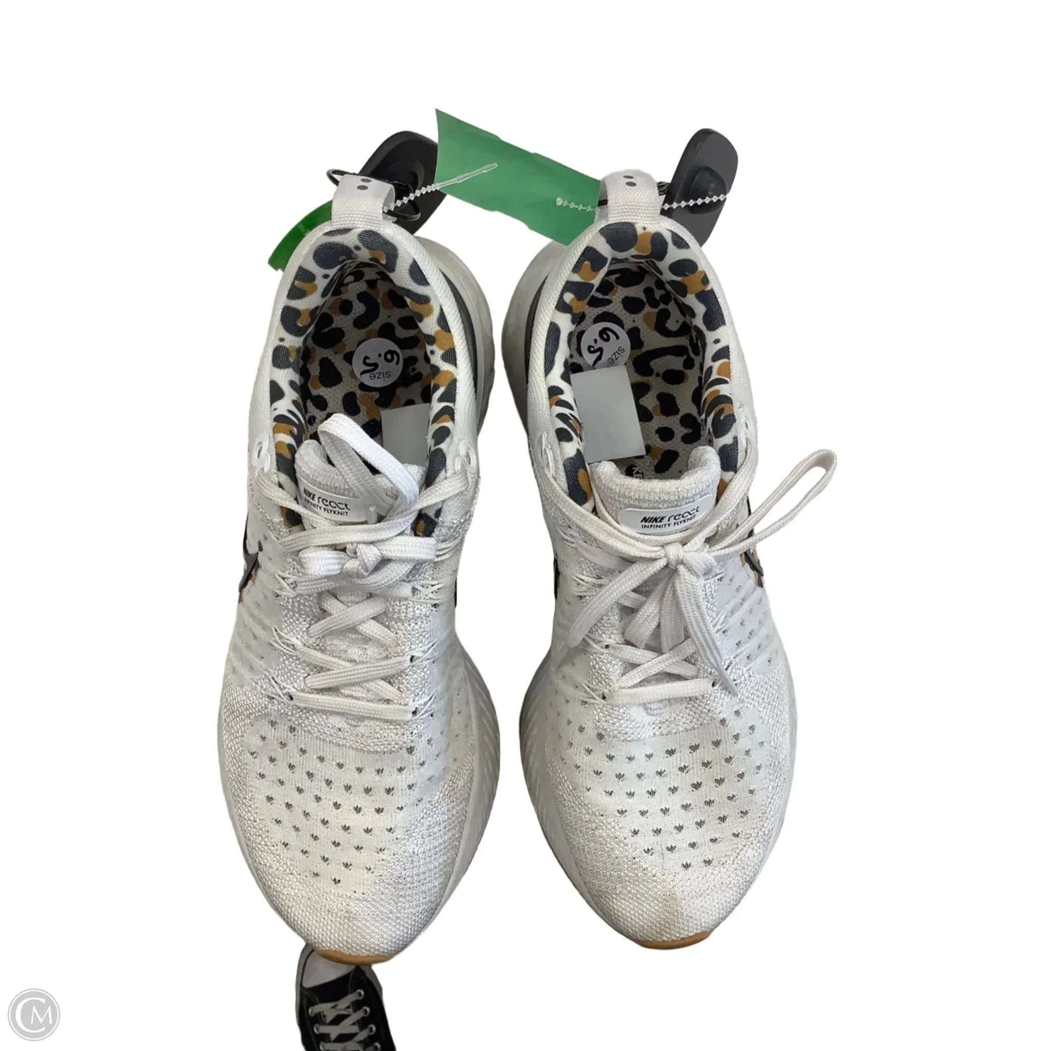 Shoes Athletic By Nike In White, Size: 6.5 nike