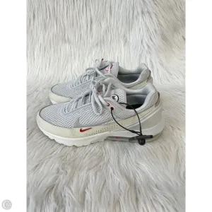 Shoes Sneakers By Nike In Grey, Size: 9