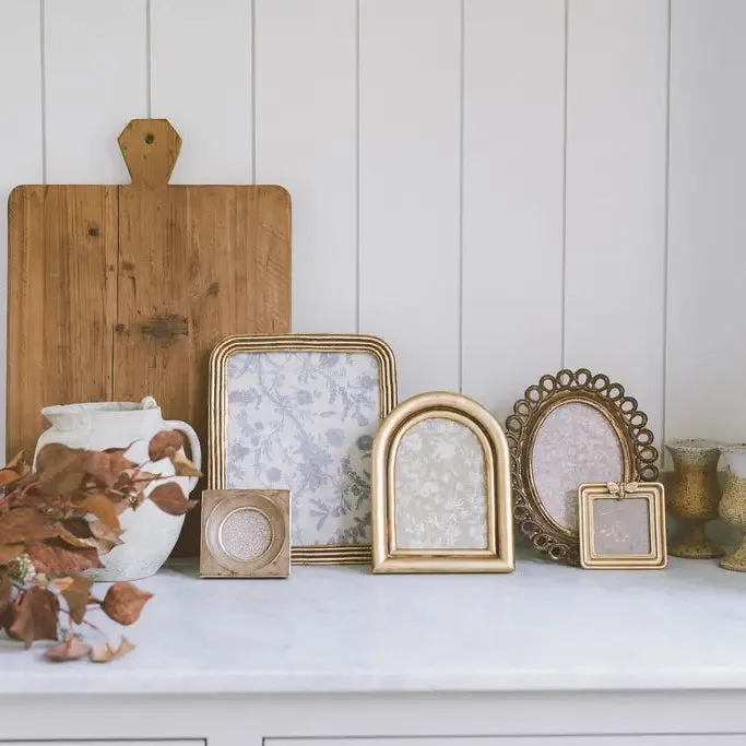 Small Square Circle Photo Frame