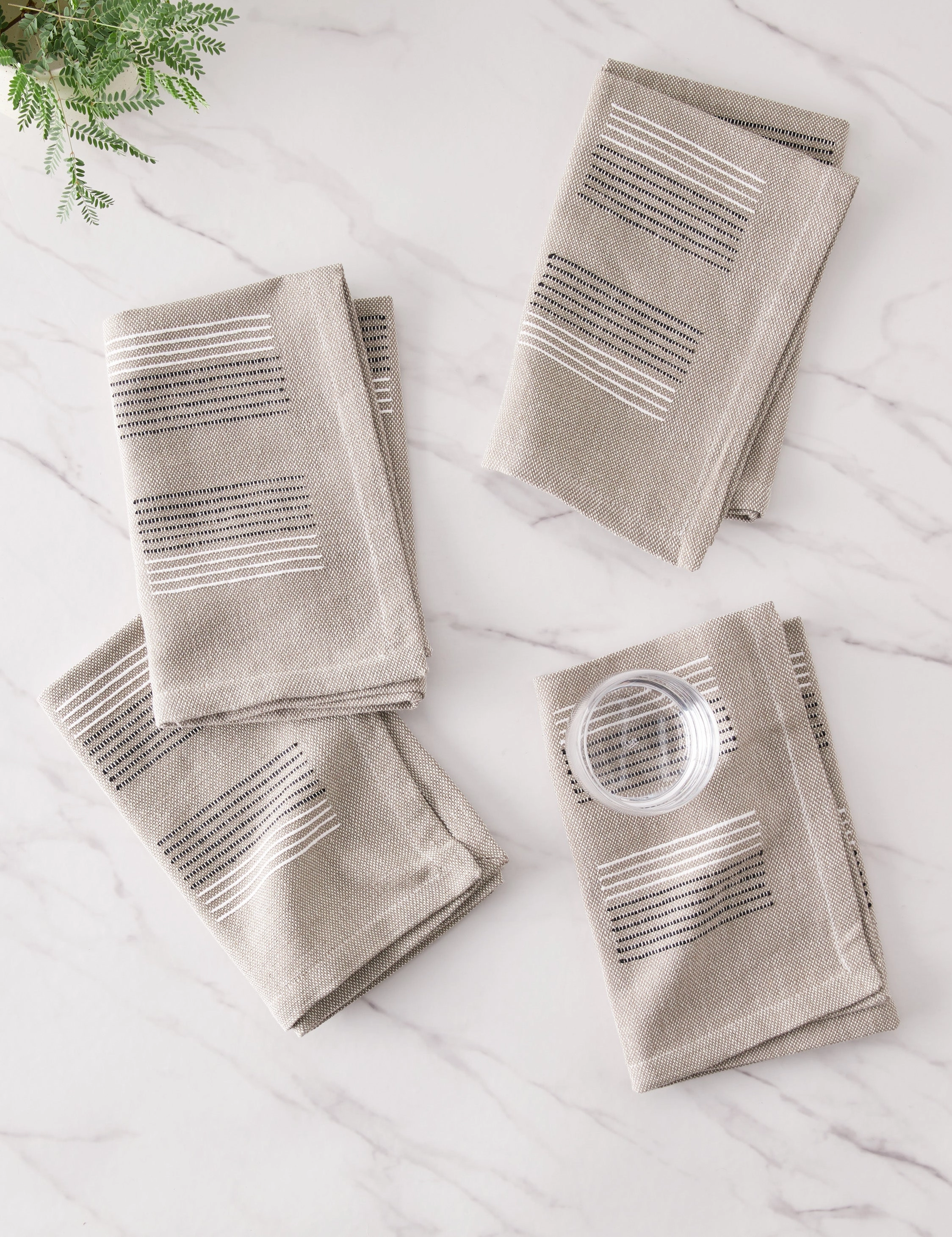 Stacks Napkins (Set of 4) by Minna