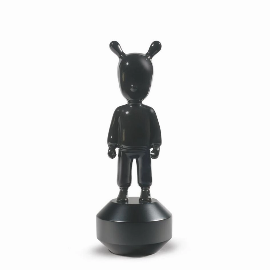 The Guest - Figurine - Large 