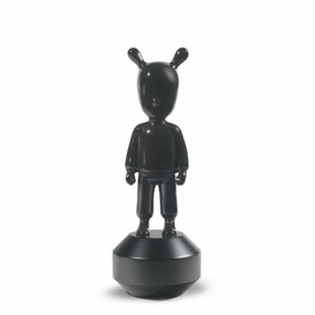 The Guest - Figurine - Large 