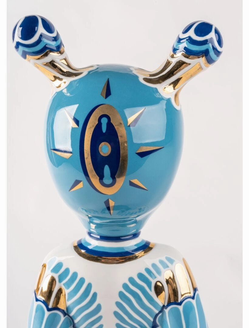 The Guest - Kzeng Jiang Figurine - Large