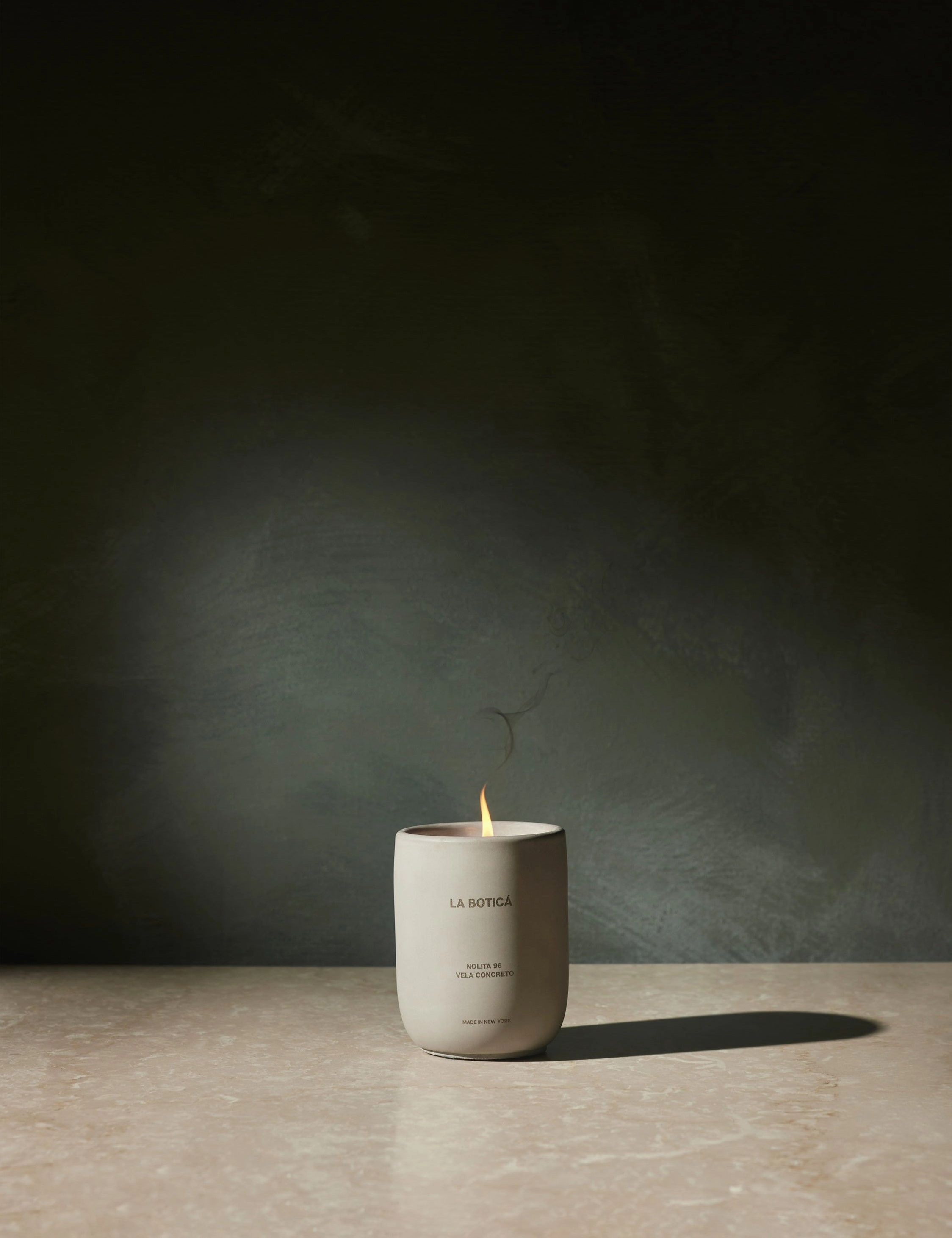 Vela Concreto Candle by La Botic