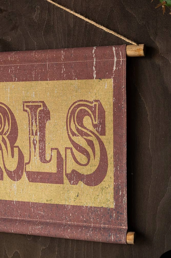 Vintage-Style Showgirls Wall Art