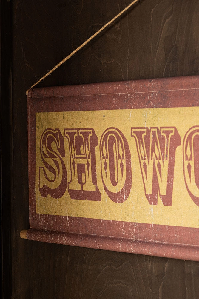 Vintage-Style Showgirls Wall Art